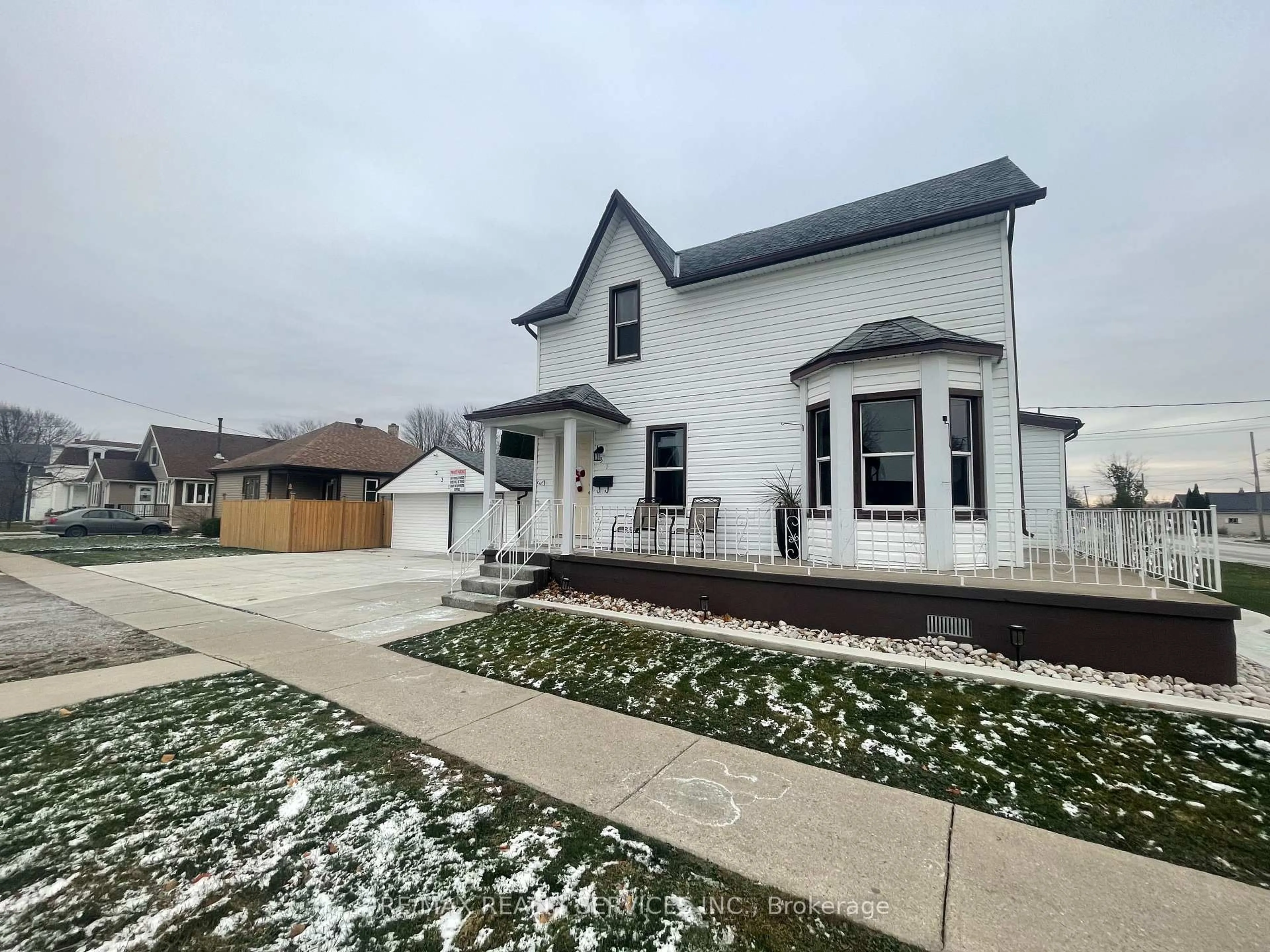 Unknown for 209 Murray St, Chatham-Kent Ontario N8A 1H6
