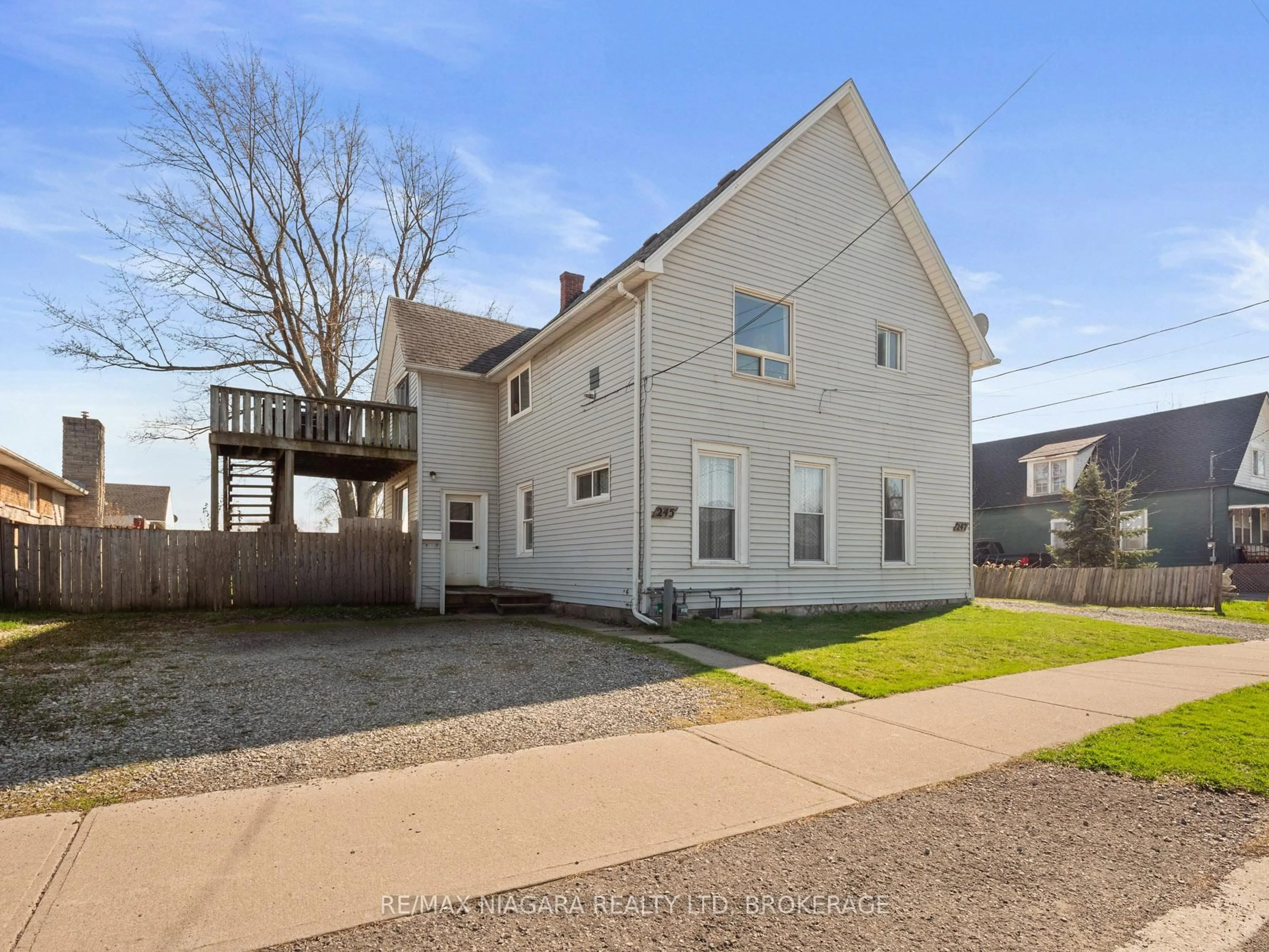 Unknown for 245 Gilmore Rd, Fort Erie Ontario L2A 2M4