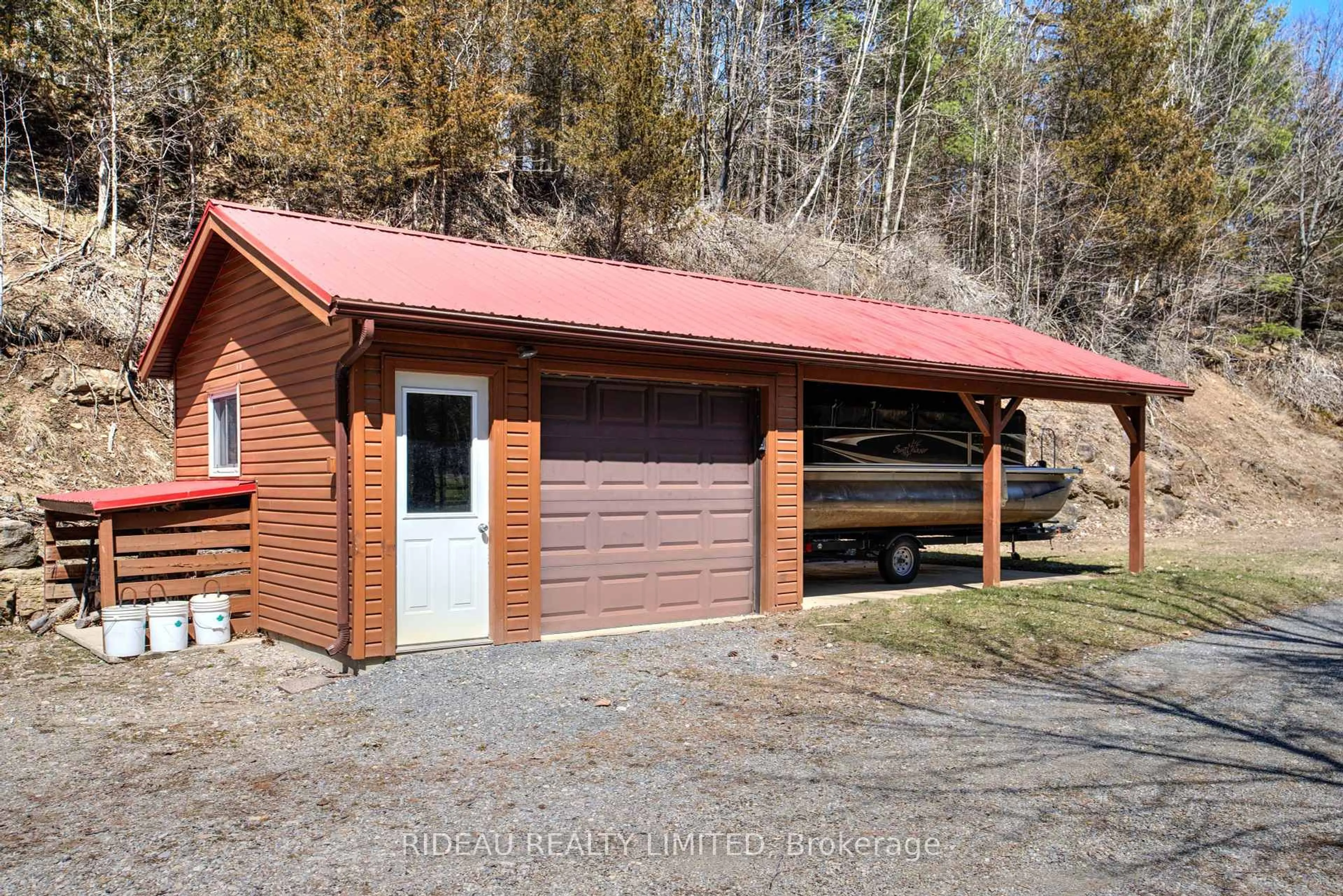 Indoor garage for 174 Brooks Point Rd, Rideau Lakes Ontario K0G 1E0