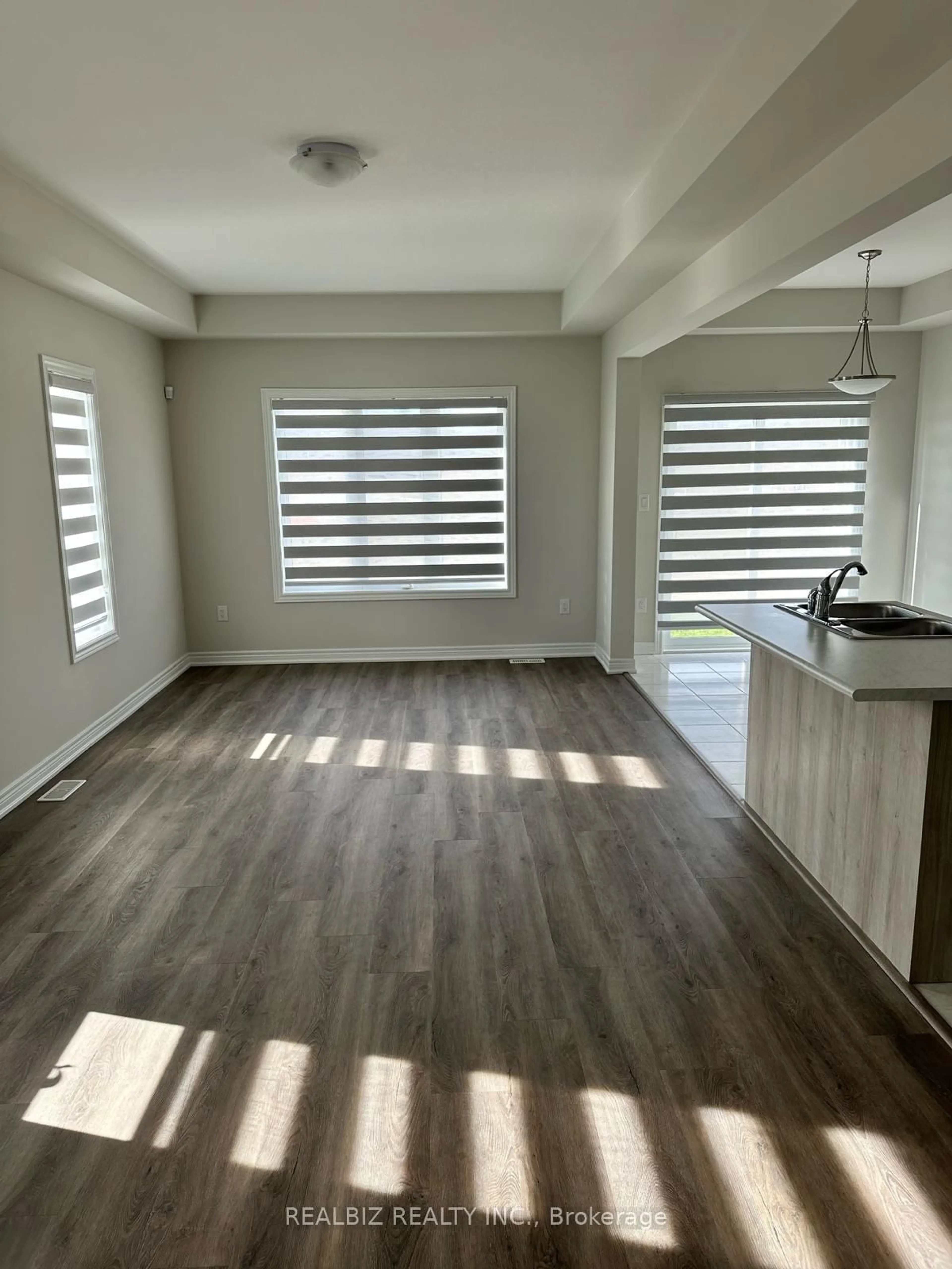 A pic of a room for 210 Sunflower Pl, Welland Ontario L3B 5N8