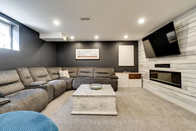 Additional property image - 170 BINHAVEN Blvd
