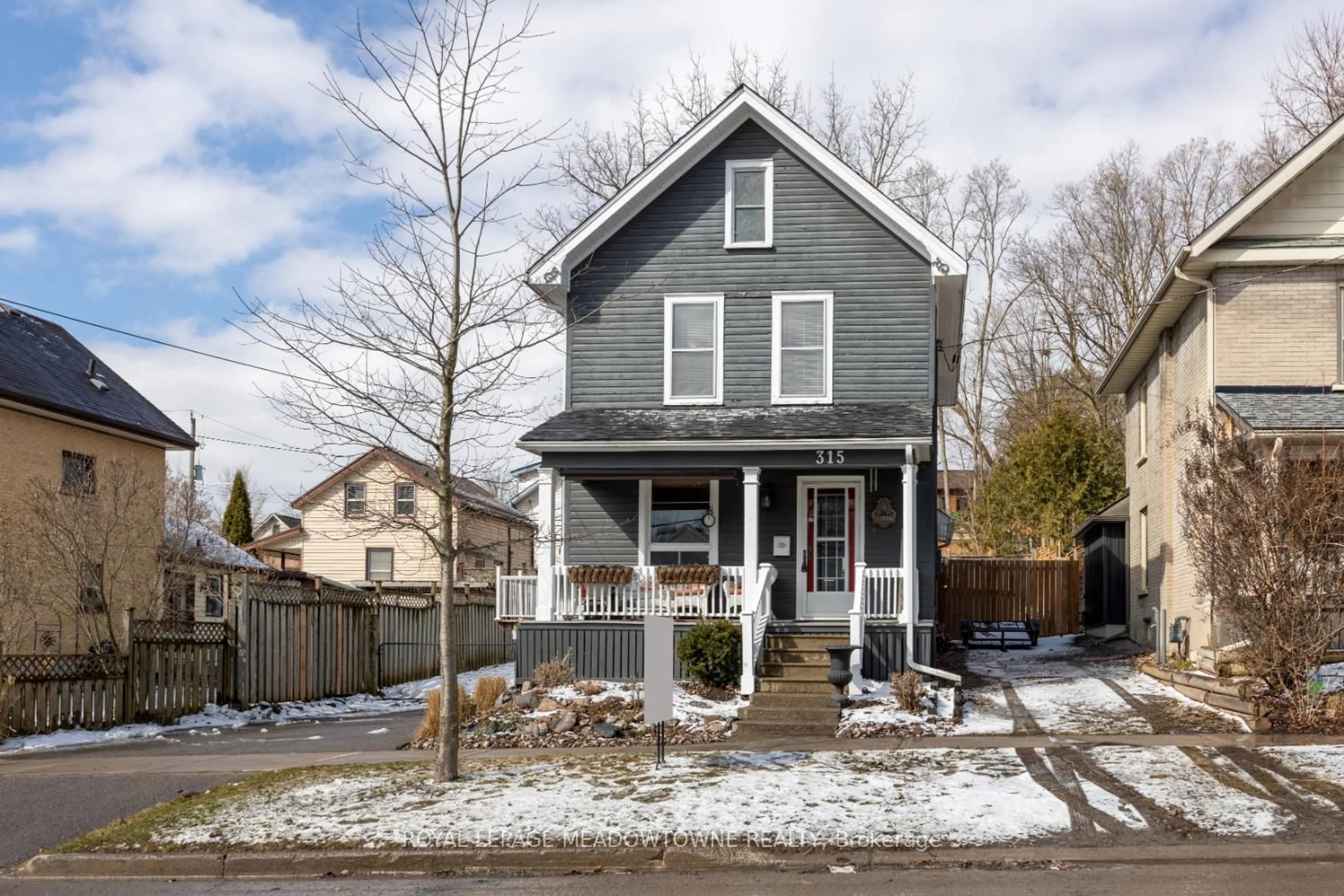 Home with vinyl exterior material, street for 315 Mark St, Peterborough East Ontario K9H 1V5