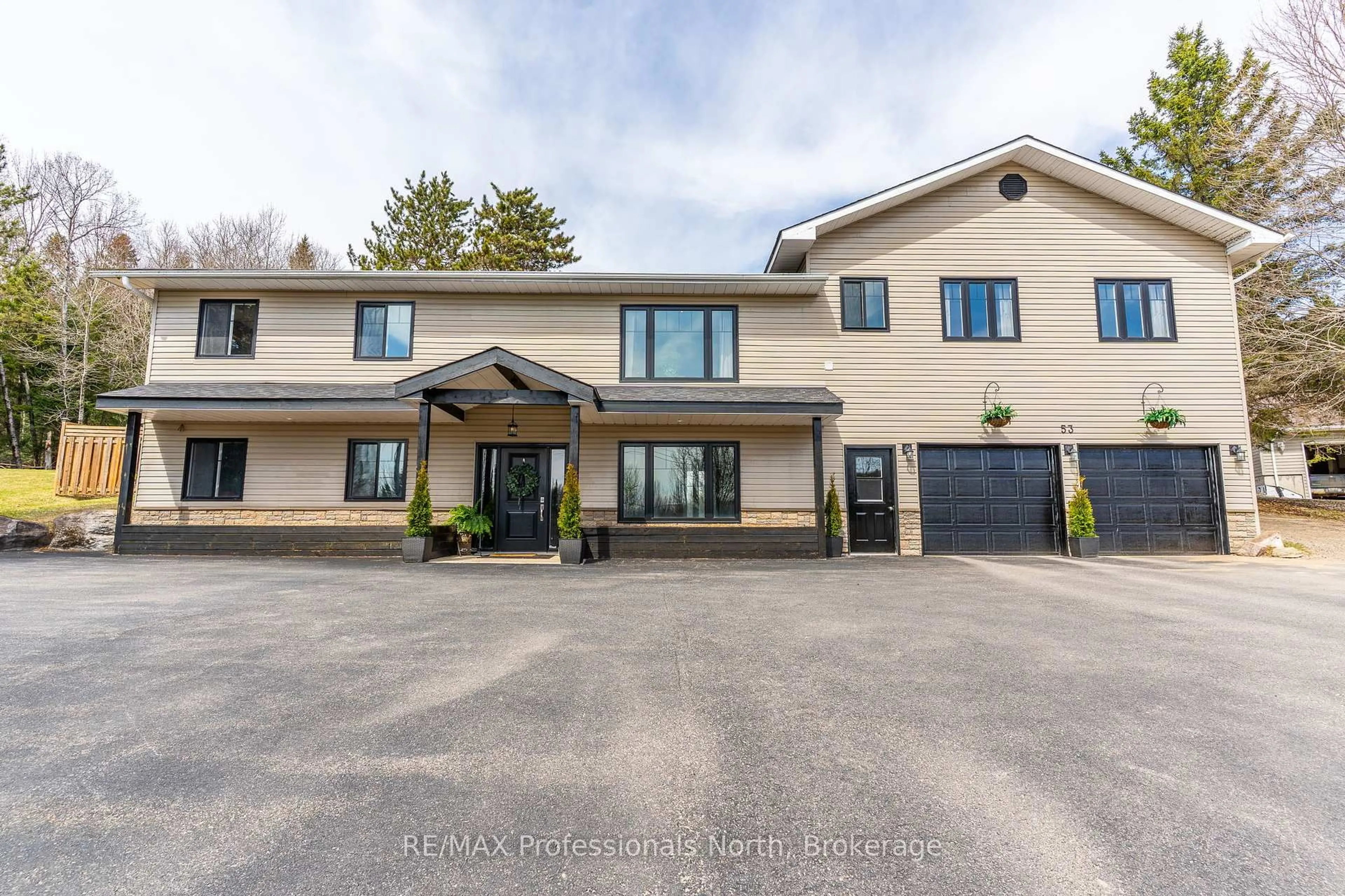 Unknown for 53 Harmony Rd, Dysart et al Ontario K0M 1S0