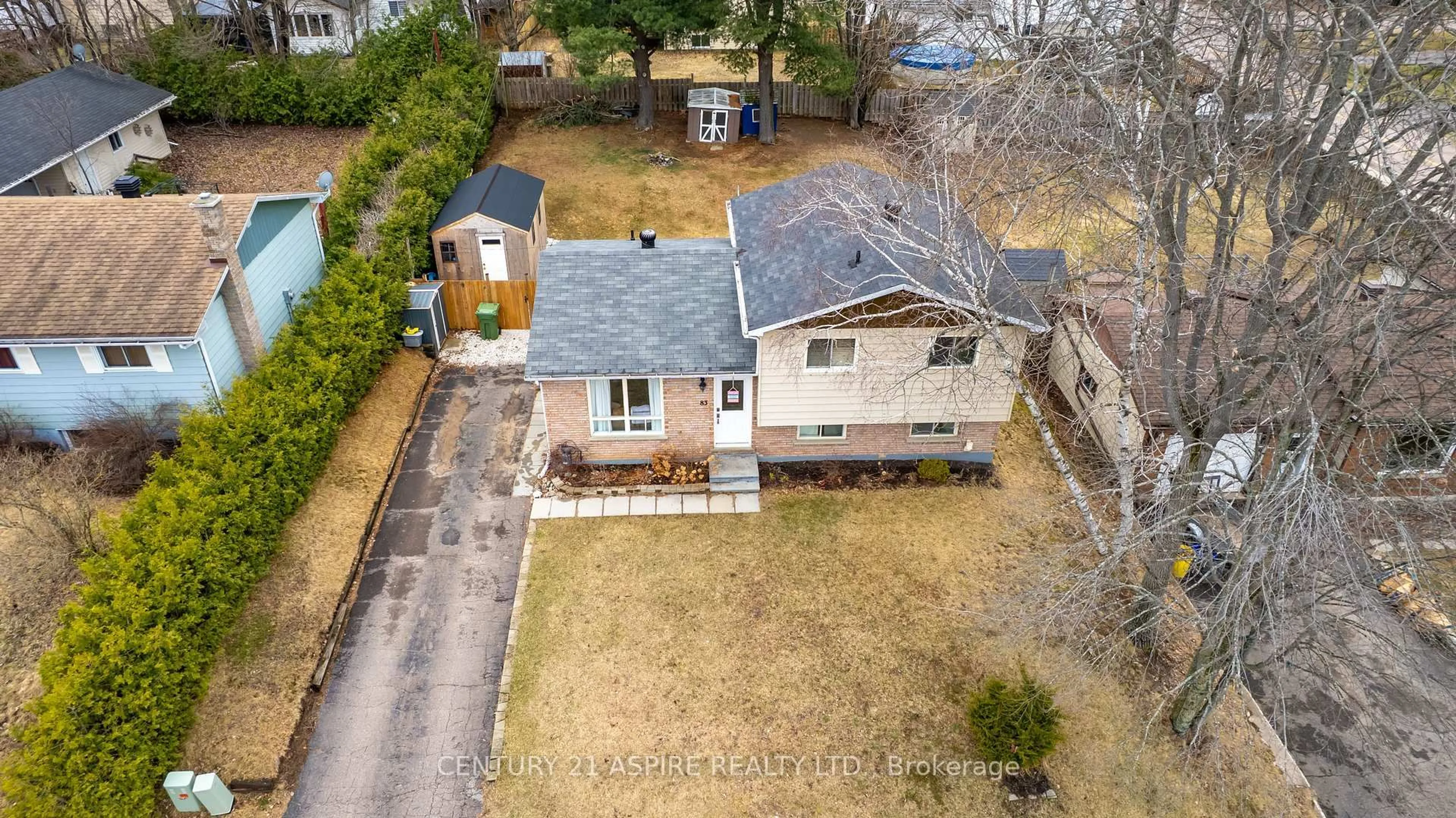 A pic from outside/outdoor area/front of a property/back of a property/a pic from drone, street for 83 Hemlock St, Petawawa Ontario K8H 3C3