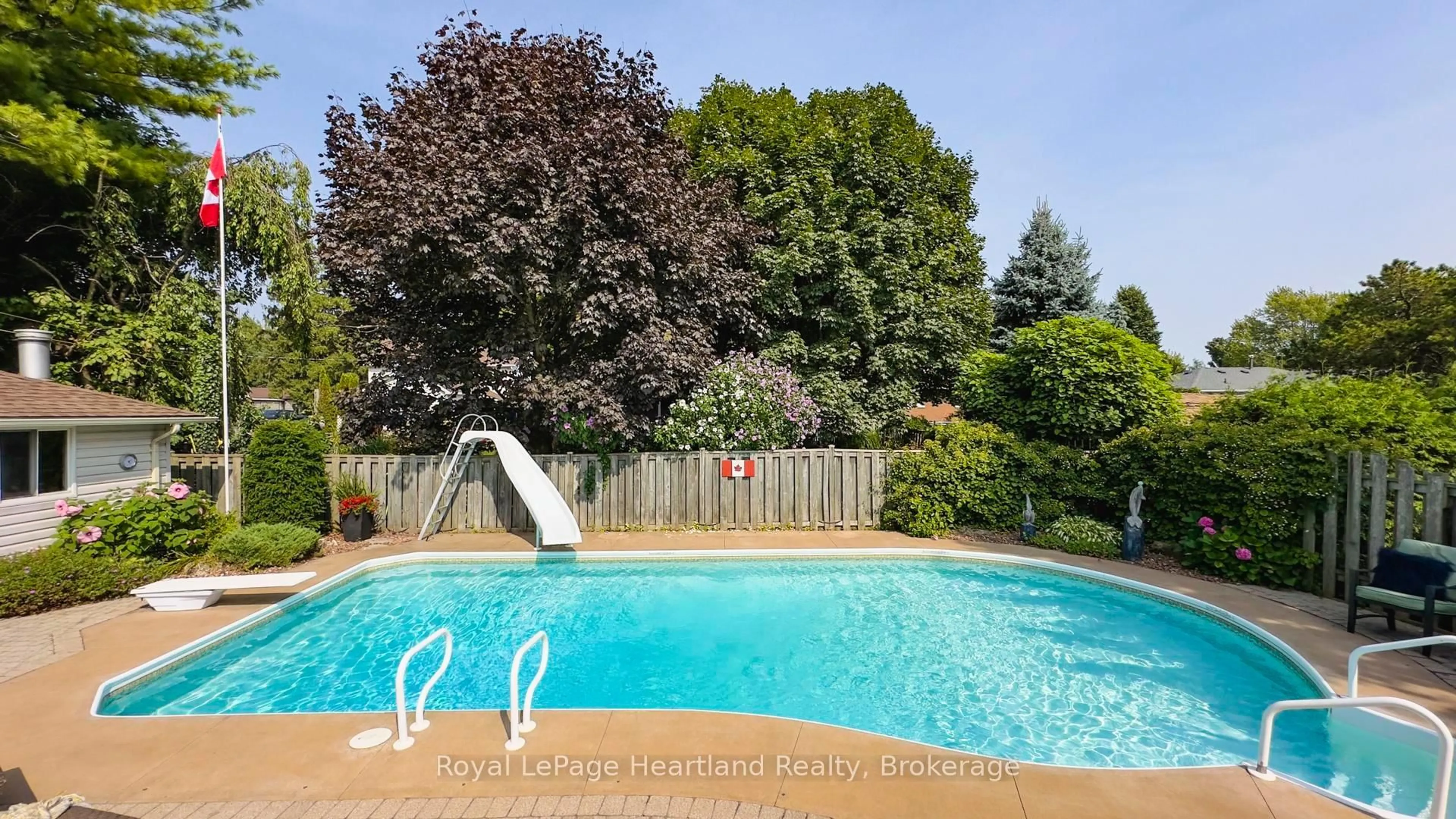 Pool for 197 Warren St, Goderich Ontario N7A 3W7