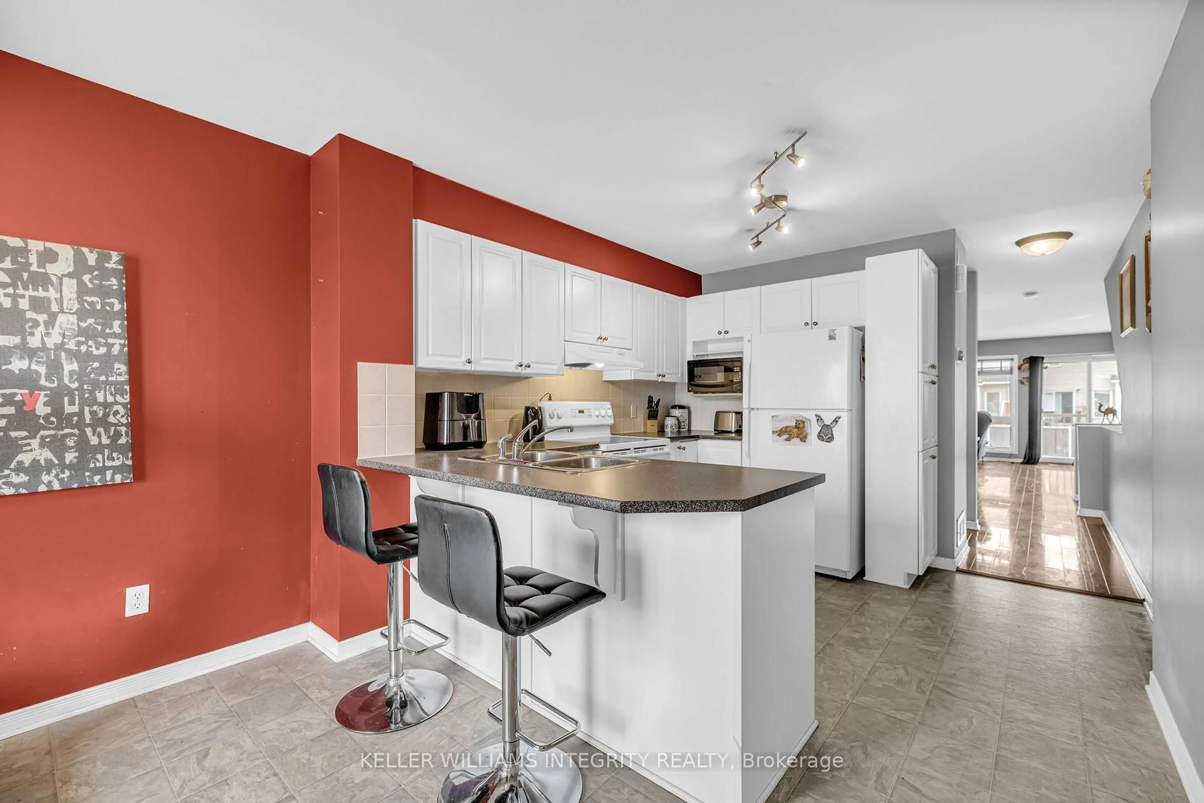 Open concept kitchen, ceramic/tile floor for 172 Chapman Mills Dr, Ottawa Ontario K2J 0B7