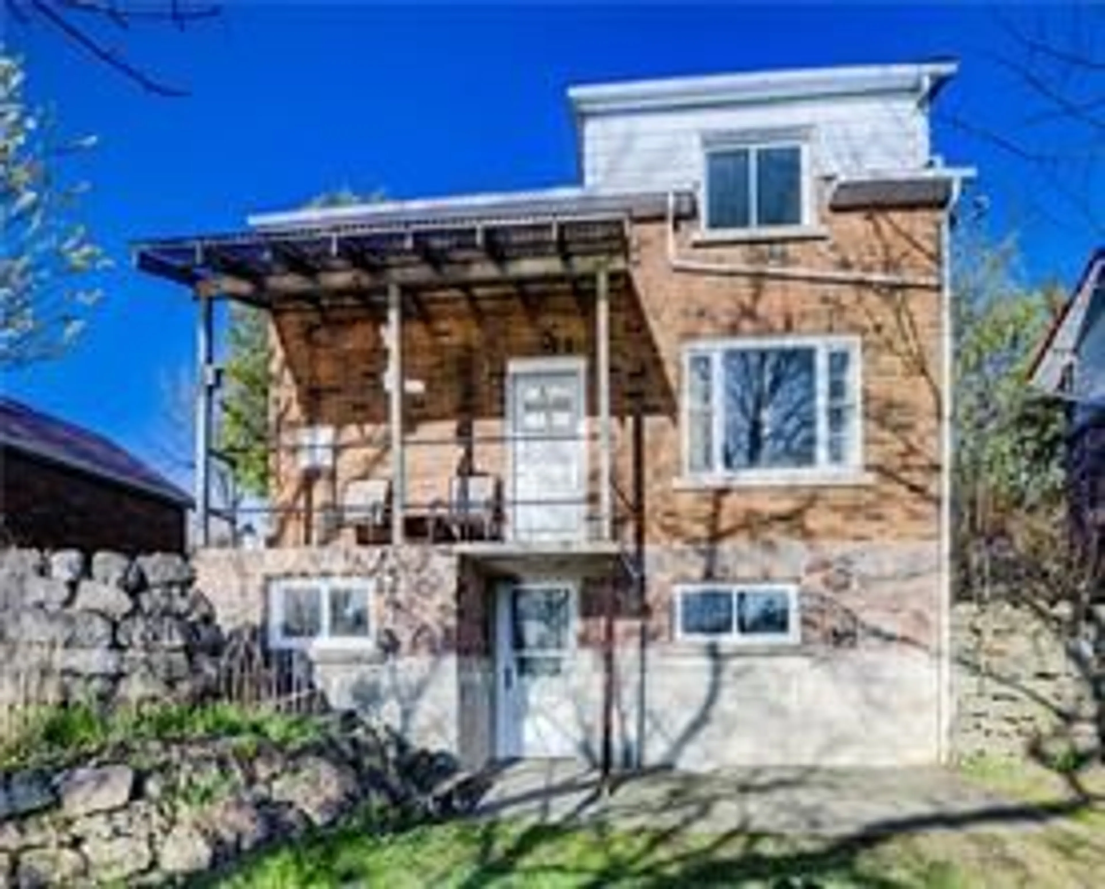 Home with brick exterior material, building for 64 Wright Ave, Cambridge Ontario N1R 3A8