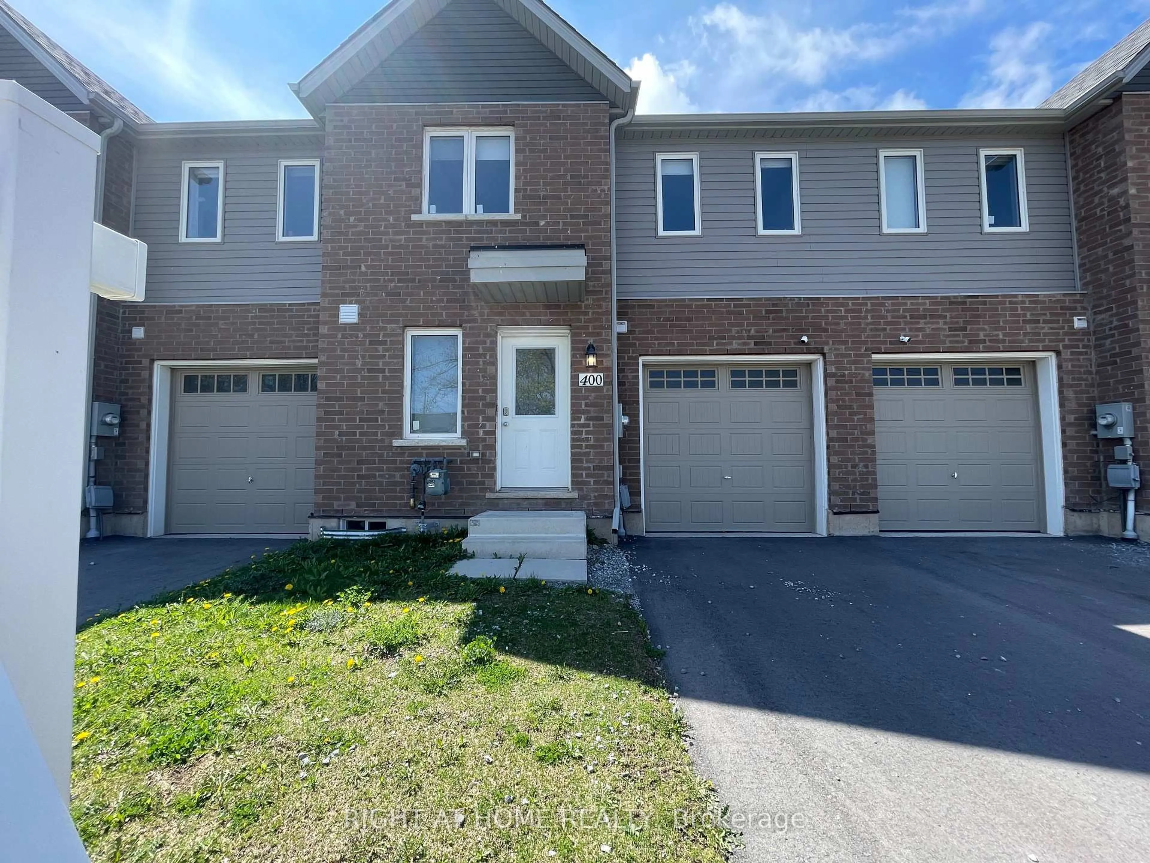 Unknown for 400 Alberta St, Welland Ontario L3B 0K5