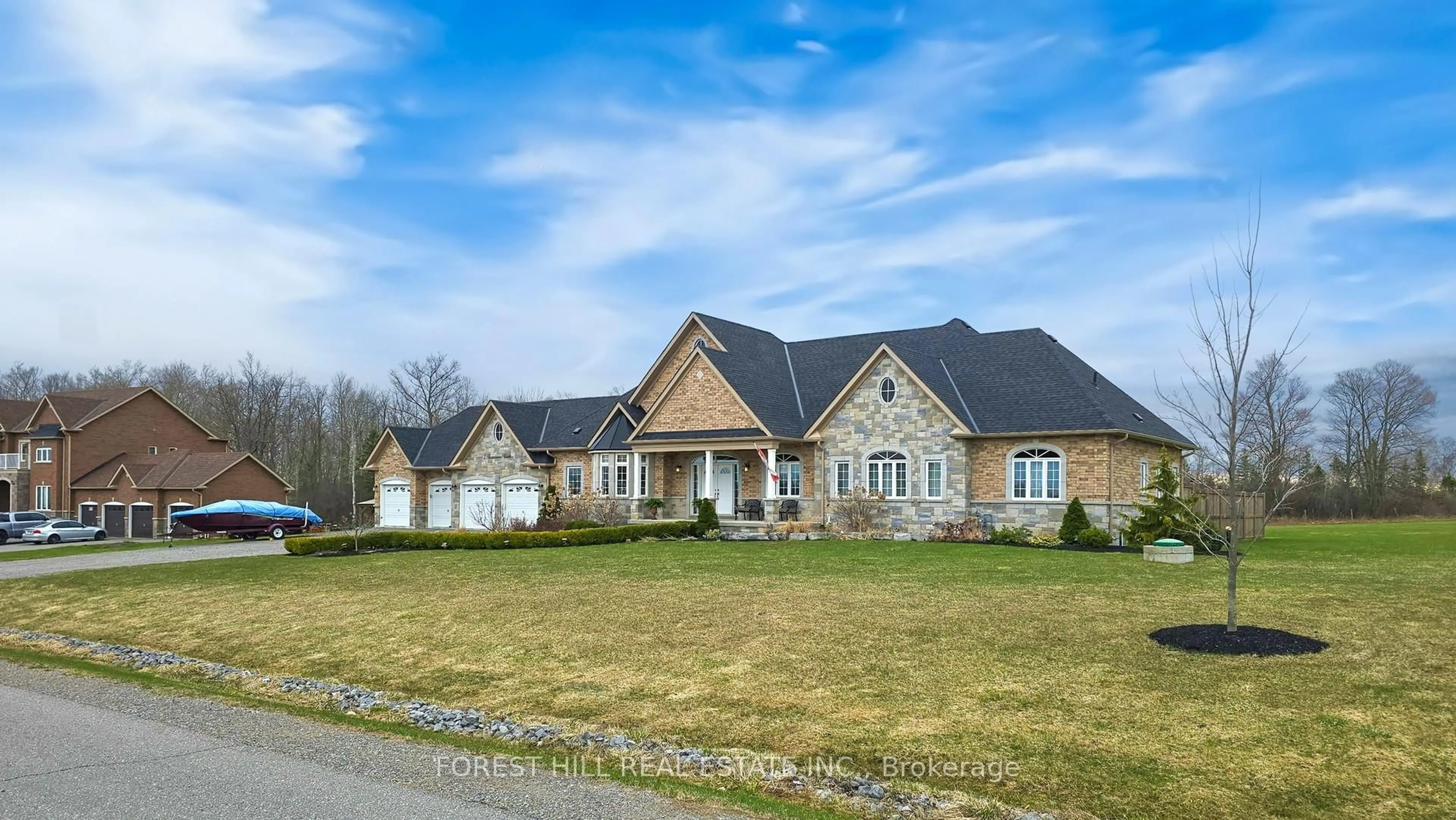 Home with brick exterior material, unknown for 2 Forestview Crt, Kawartha Lakes Ontario K9V 0A8