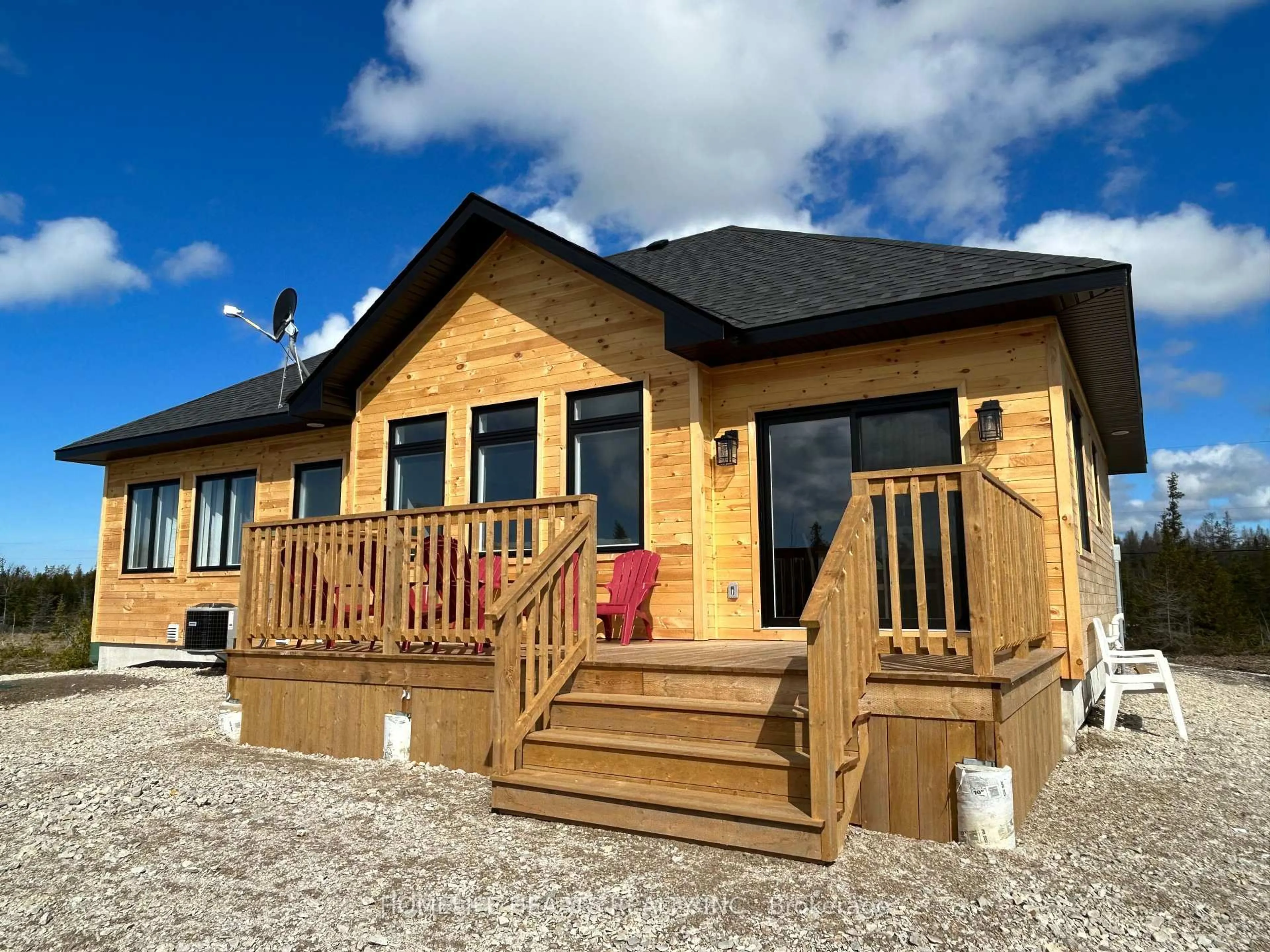A pic from outside/outdoor area/front of a property/back of a property/a pic from drone, building for 629 Lindsay Rd #30, Northern Bruce Peninsula Ontario N0H 1Z0