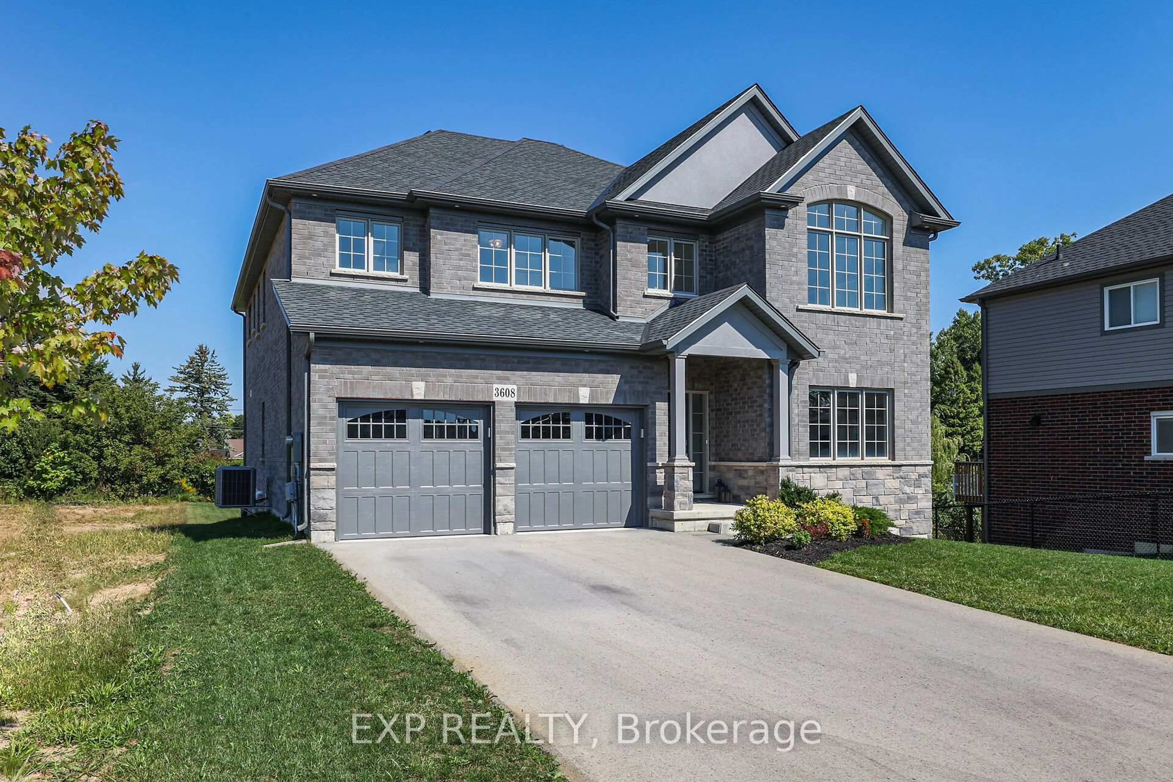 Home with brick exterior material, street for 3608 Carolinia Crt, Fort Erie Ontario L0S 1N0
