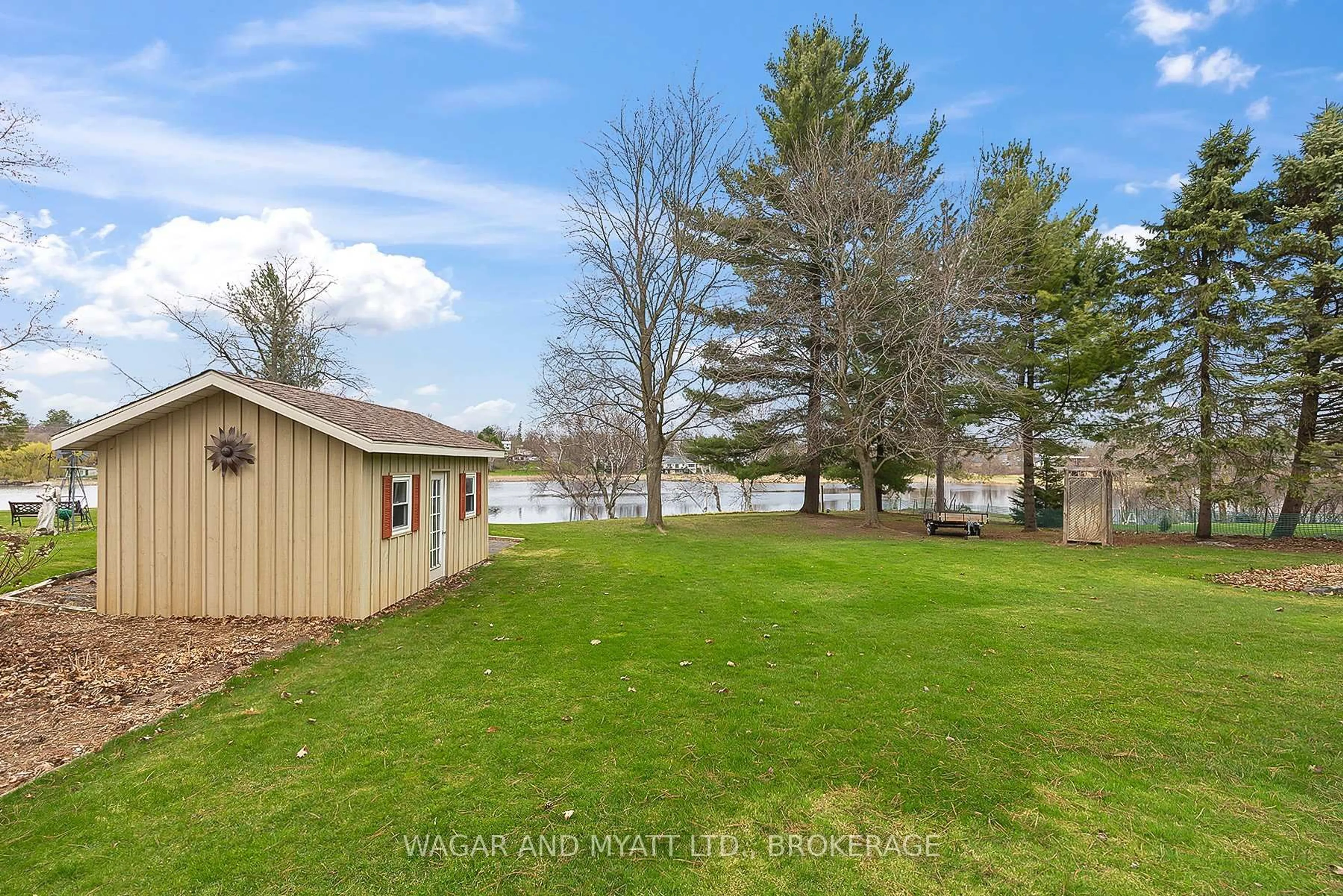 A pic from outside/outdoor area/front of a property/back of a property/a pic from drone, water/lake/river/ocean view for 99 River Rd, Greater Napanee Ontario K7R 3H3