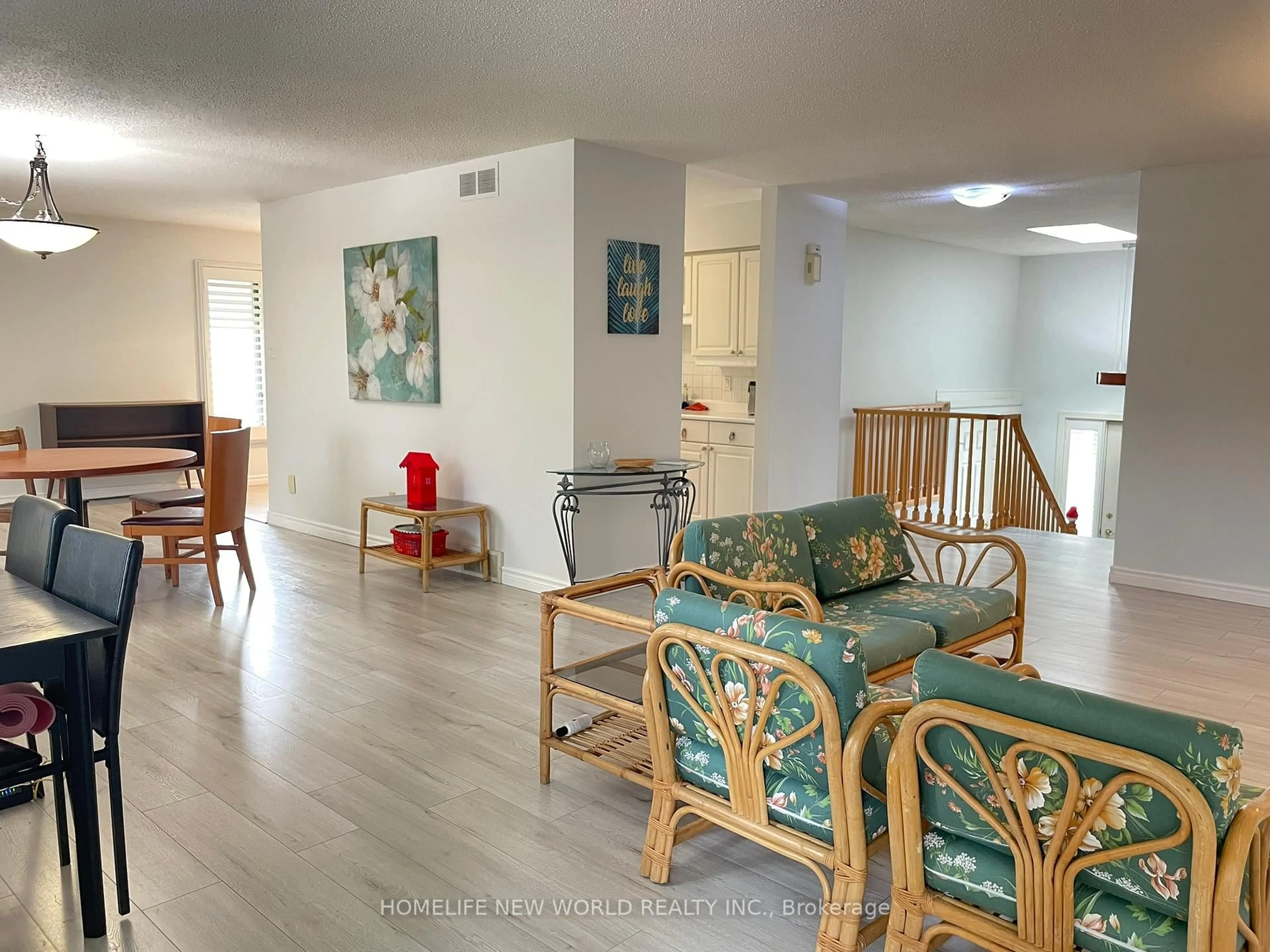 Living room with furniture, unknown for 1500 RICHMOND St #77, London North Ontario N6G 4T8