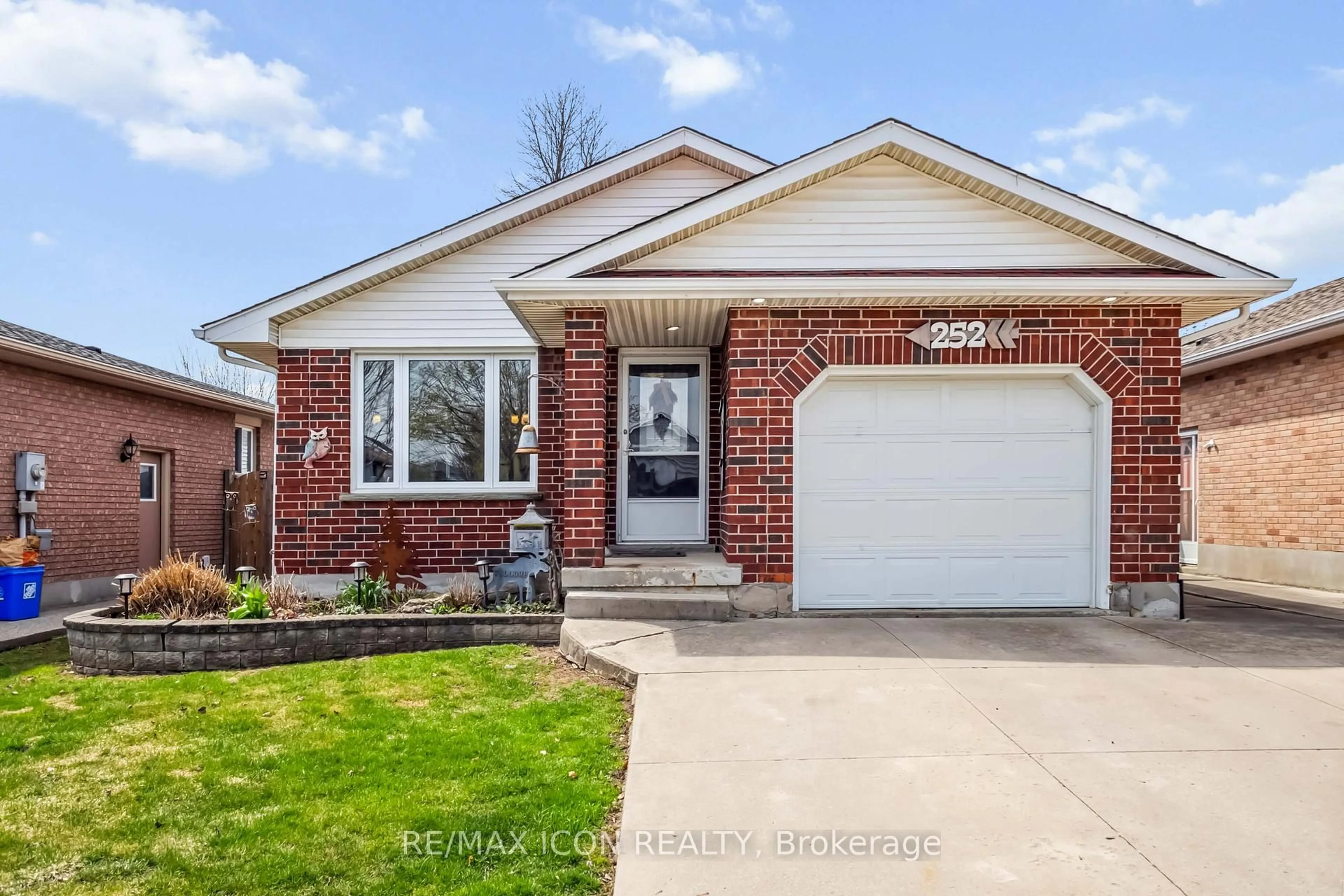 Home with brick exterior material, street for 252 Josselyn Dr, London South Ontario N6E 3S5