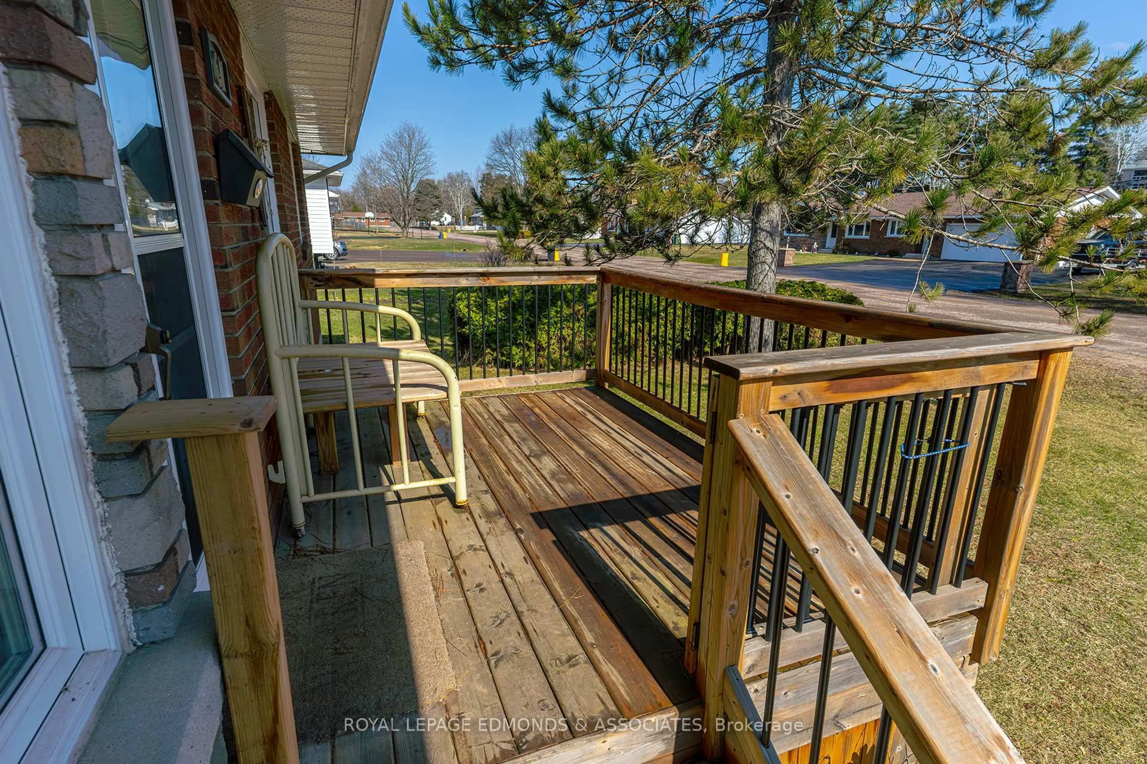 Patio, water/lake/river/ocean view for 641 Pine St, Petawawa Ontario K8A 7K5