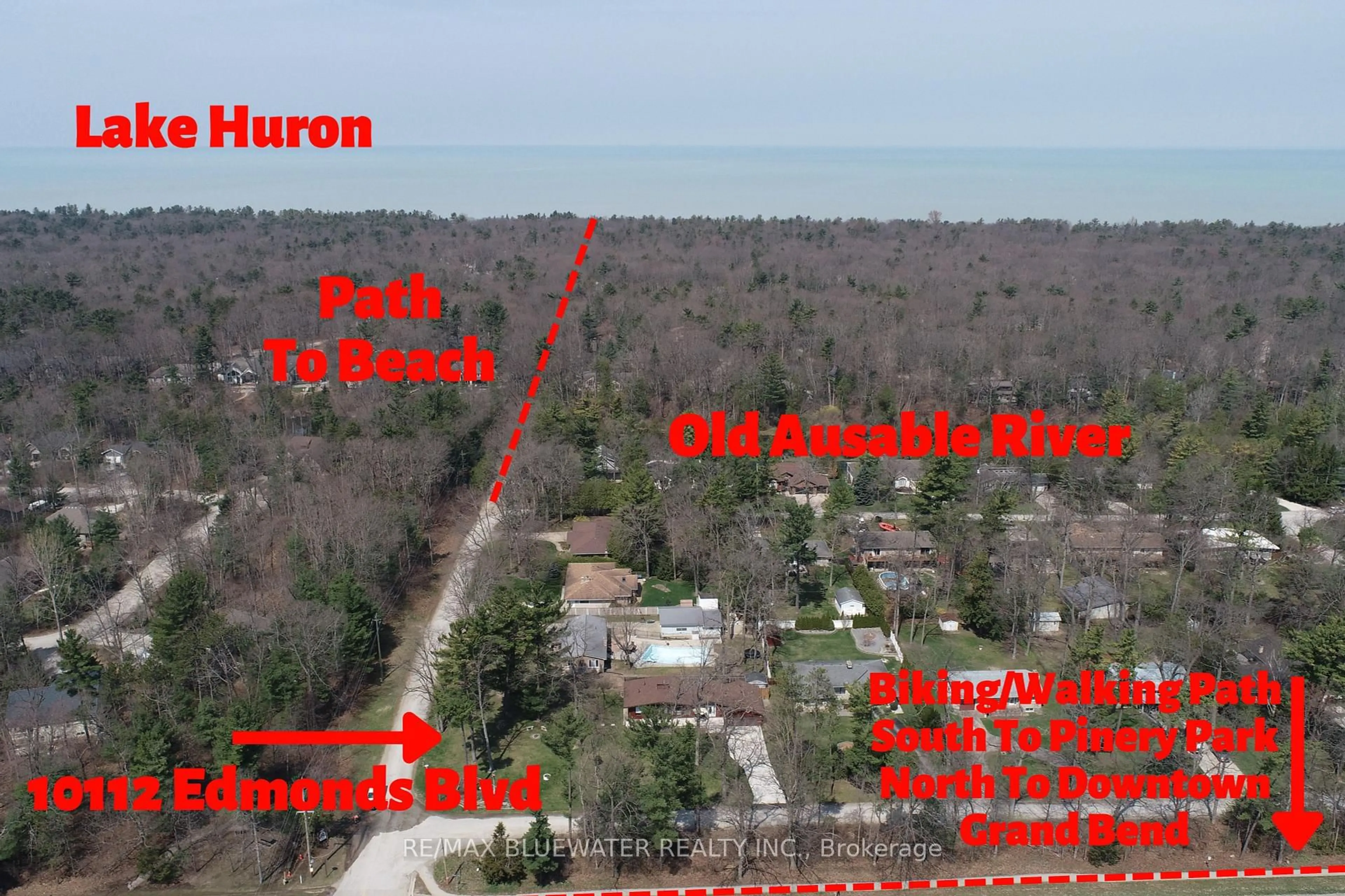 A pic from outside/outdoor area/front of a property/back of a property/a pic from drone, water/lake/river/ocean view for 10112 Edmonds Blvd, Lambton Shores Ontario N0M 1T0