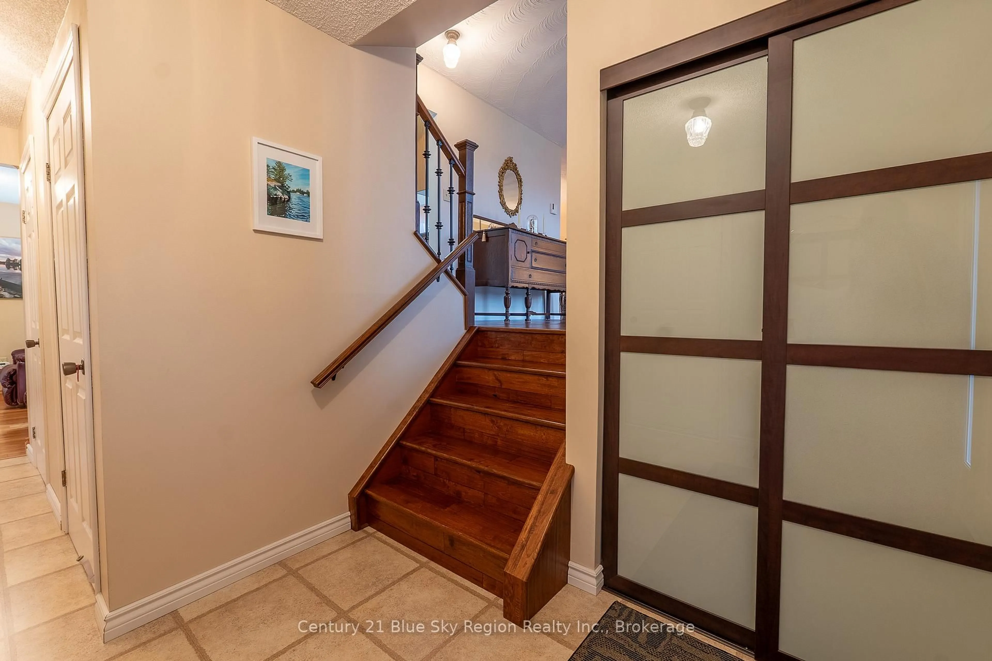Unknown for 18 Sable Cres, North Bay Ontario P1A 3X7