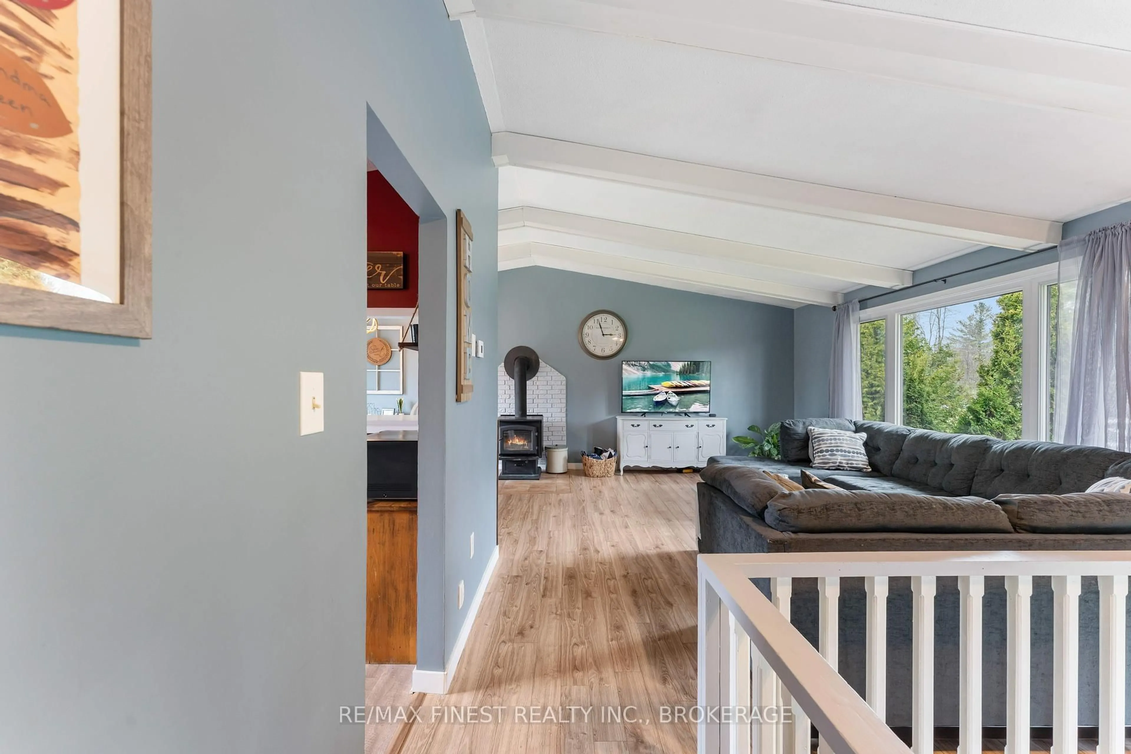 Indoor entryway for 1804 Centreville Rd, Stone Mills Ontario K0K 1N0