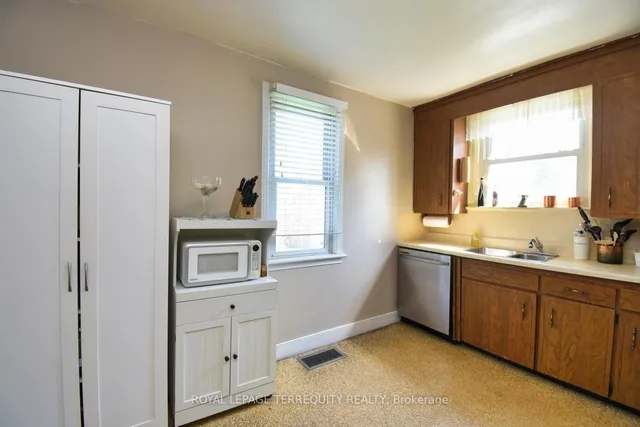 Additional property image - 63 West 1st St