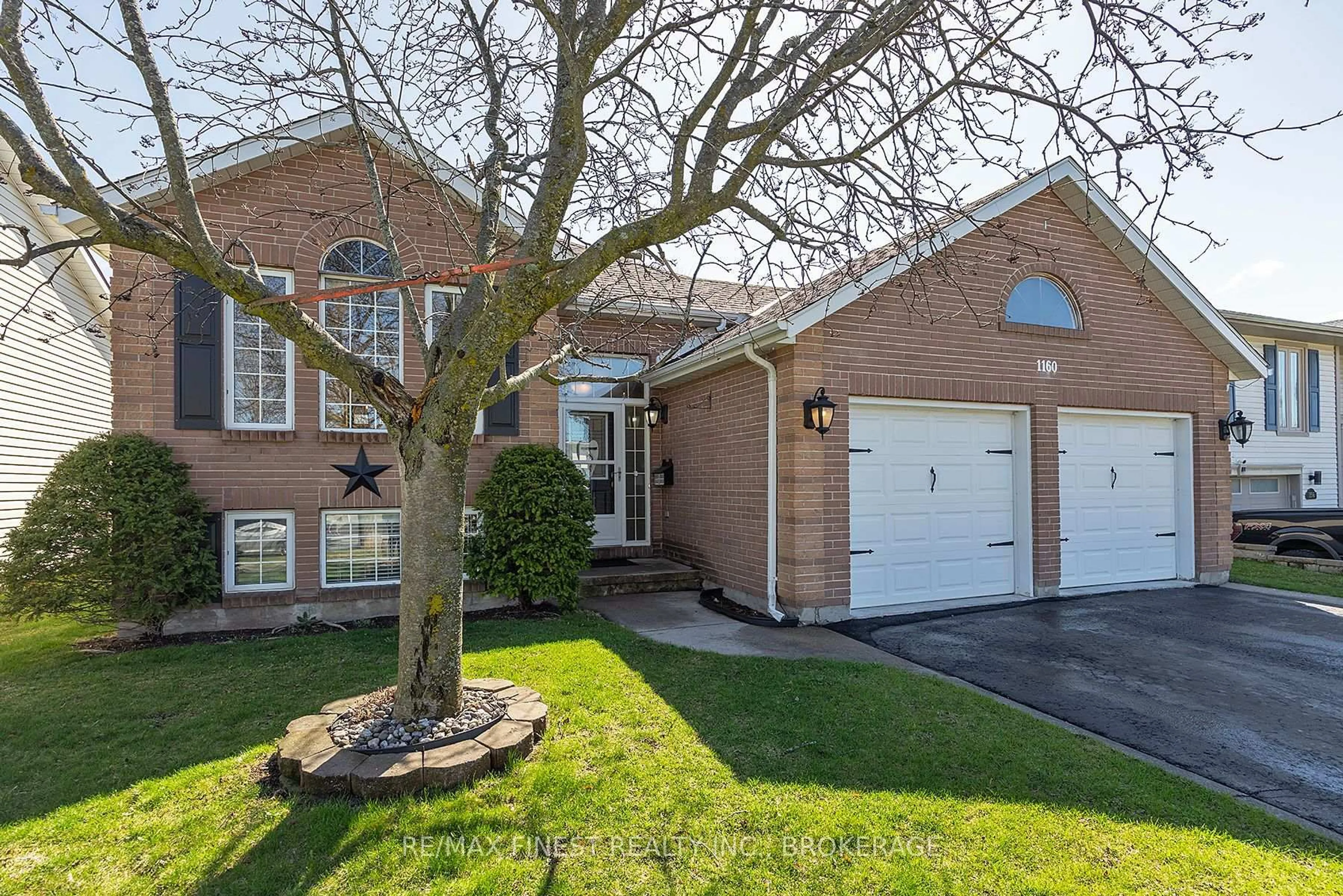 Home with brick exterior material, street for 1160 Acadia Dr, Kingston Ontario K7M 8W3