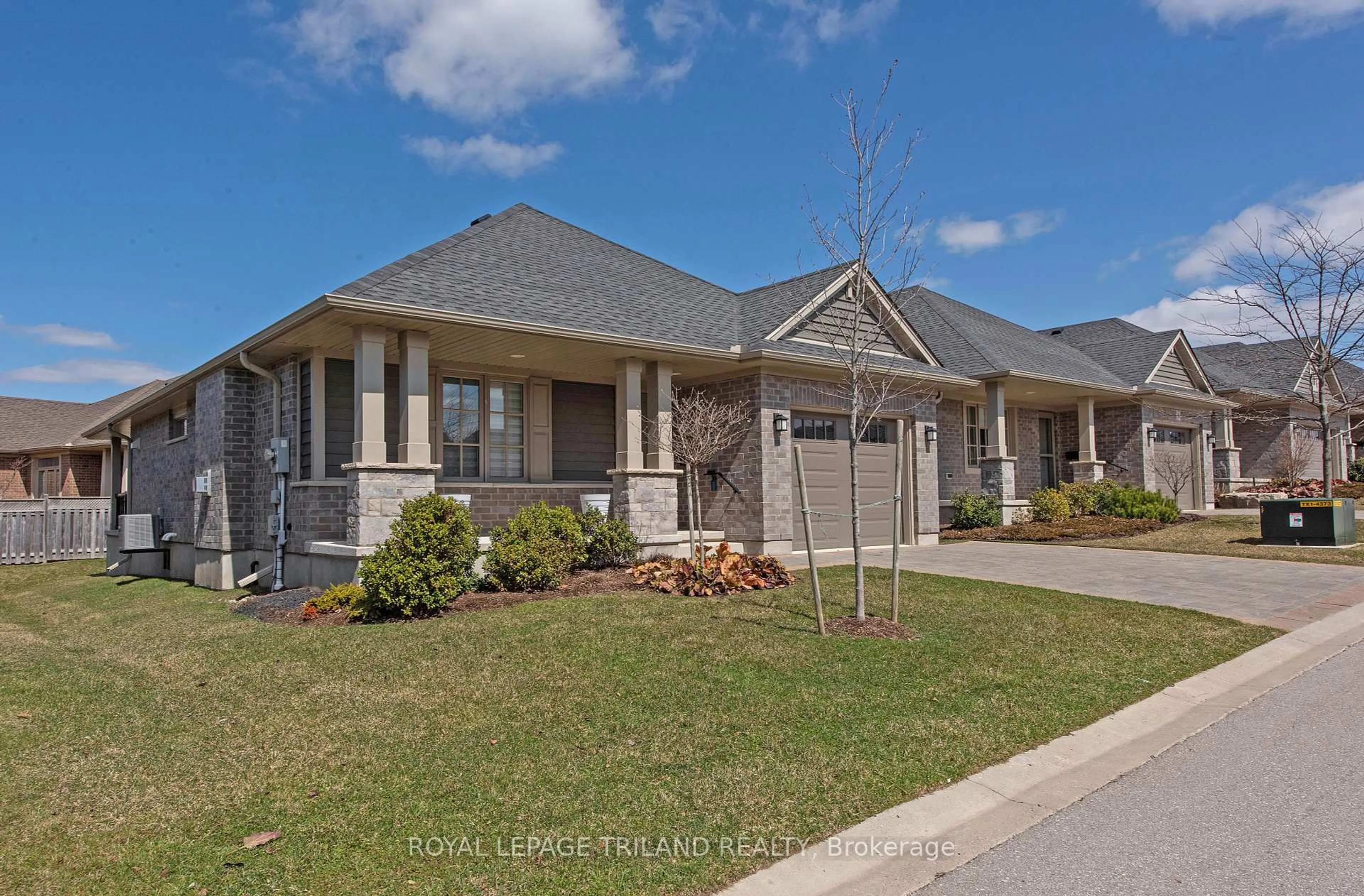 Home with brick exterior material, street for 234 Peach Tree Blvd #11, St. Thomas Ontario N5R 0G8