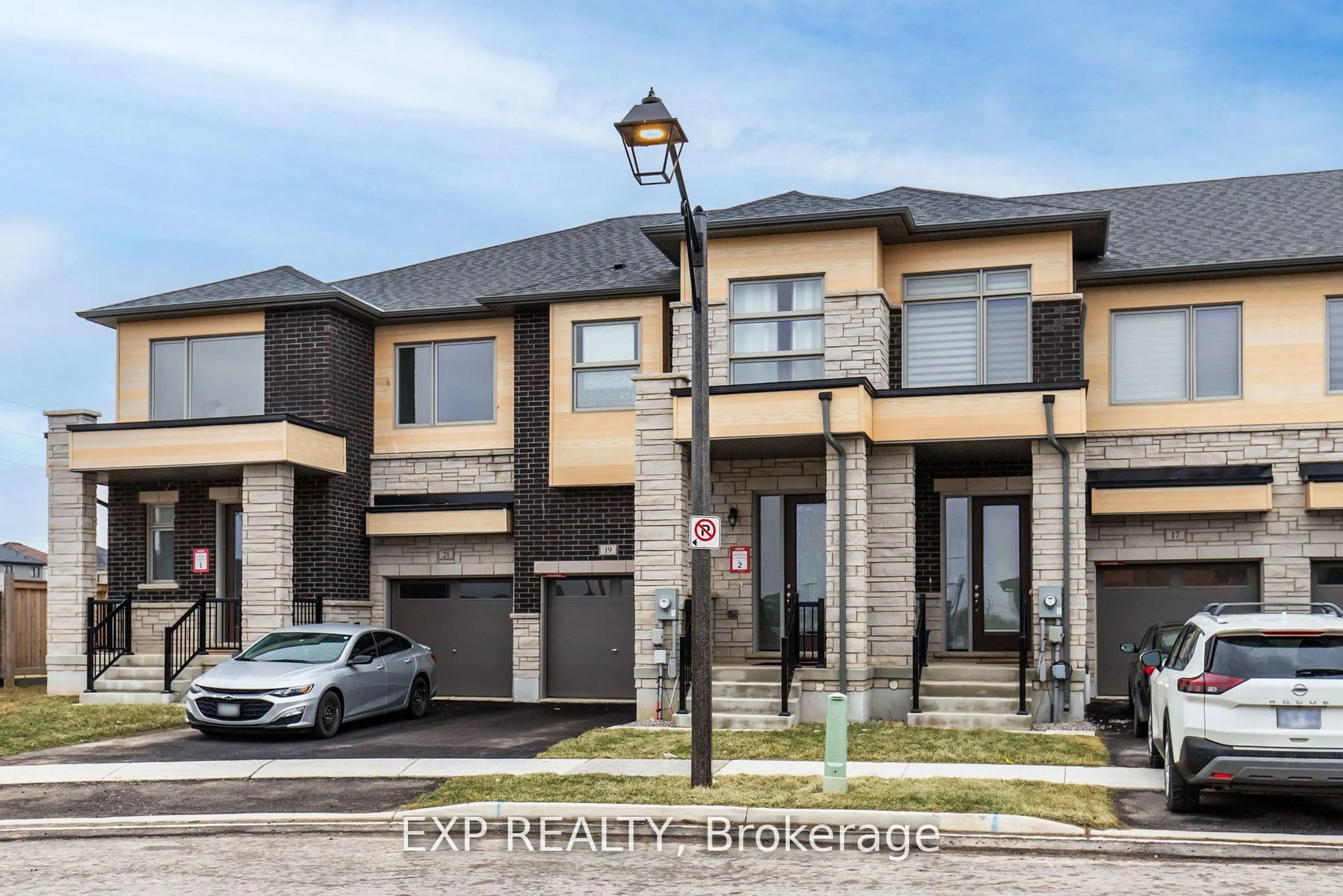 Home with brick exterior material, street for 19 Molnar Cres, Brantford Ontario N3T 0X3
