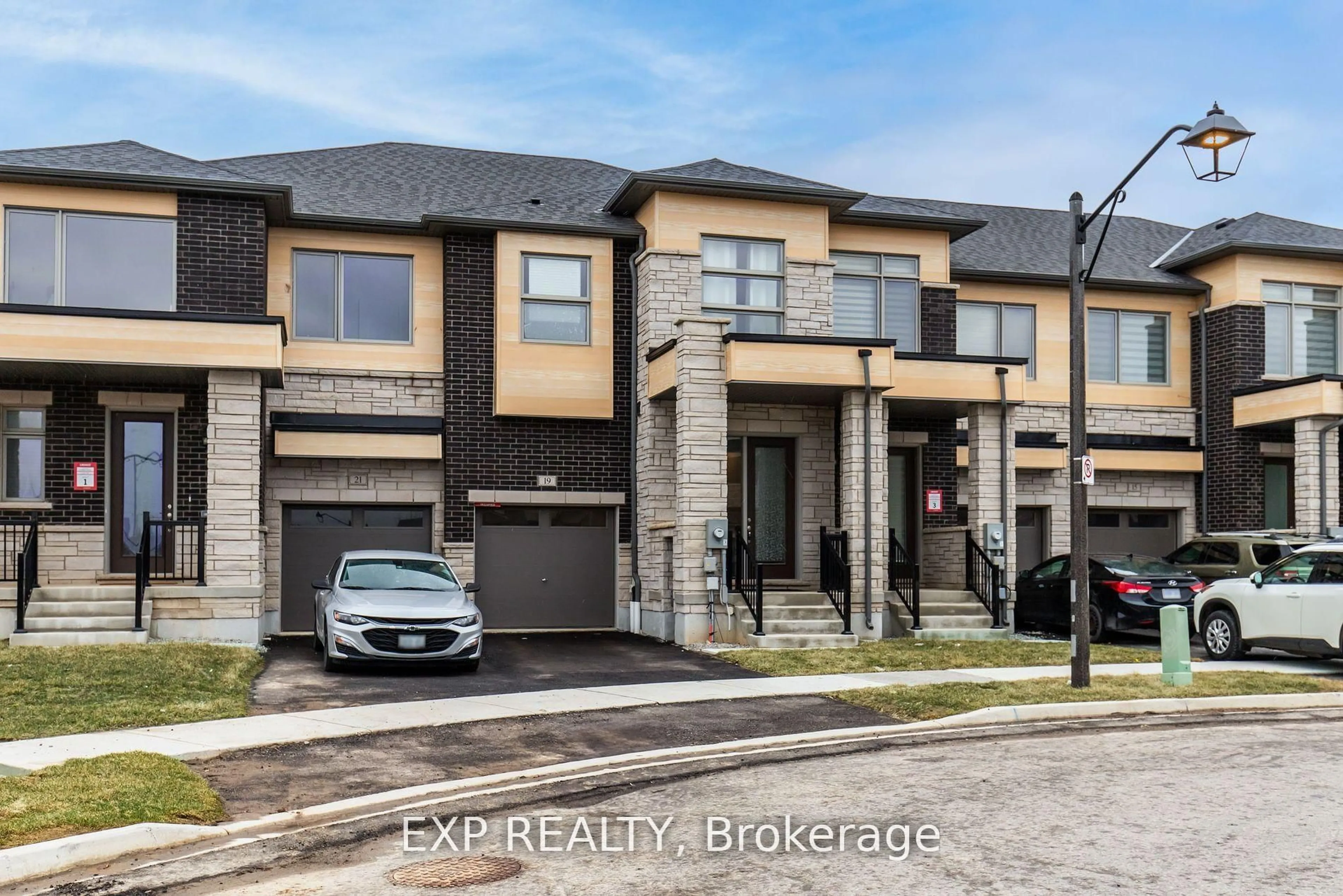 Home with brick exterior material, street for 19 Molnar Cres, Brantford Ontario N3T 0X3