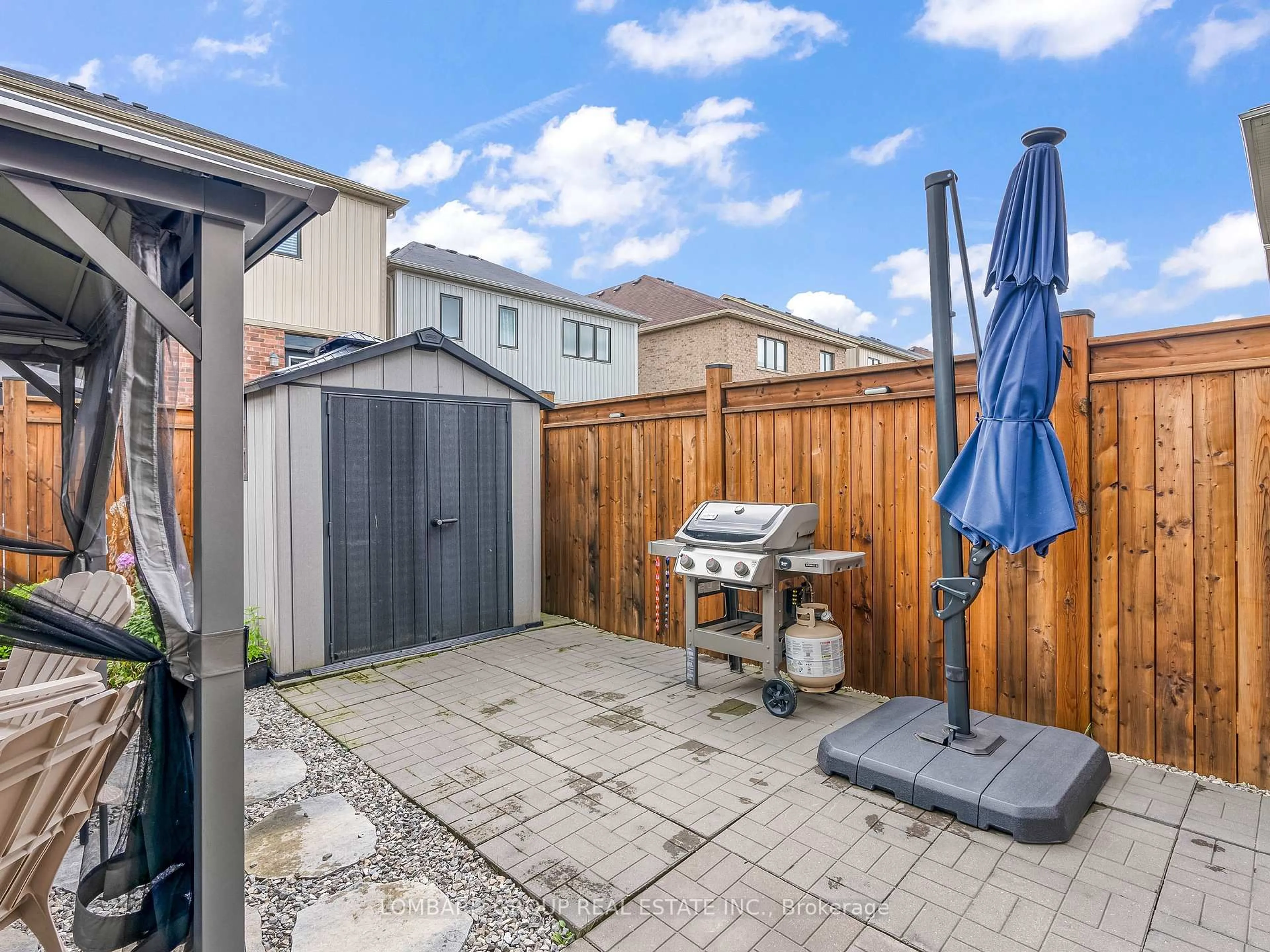 Patio, street for 83 ARNOLD MARSHALL Blvd, Haldimand Ontario N3W 0B4