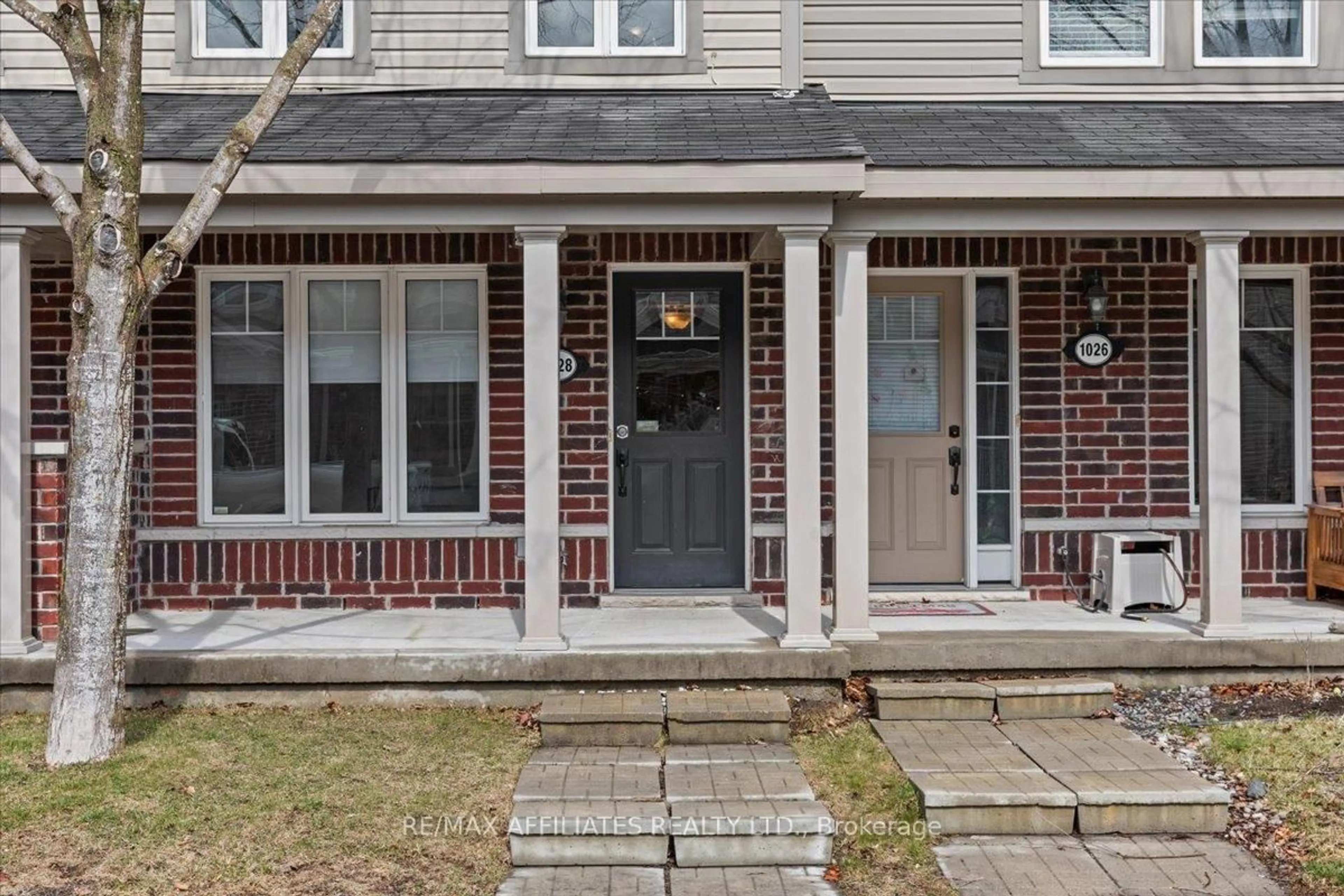 Home with brick exterior material, street for 1028 Pampero Cres, Ottawa Ontario K2S 0N4