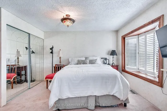 Additional property image - 56 SEABREEZE Cres
