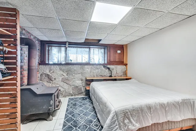 Additional property image - 56 SEABREEZE Cres