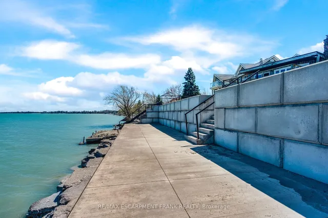 Additional property image - 56 SEABREEZE Cres