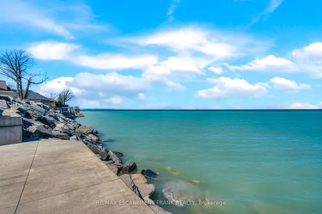 Additional property image - 56 SEABREEZE Cres