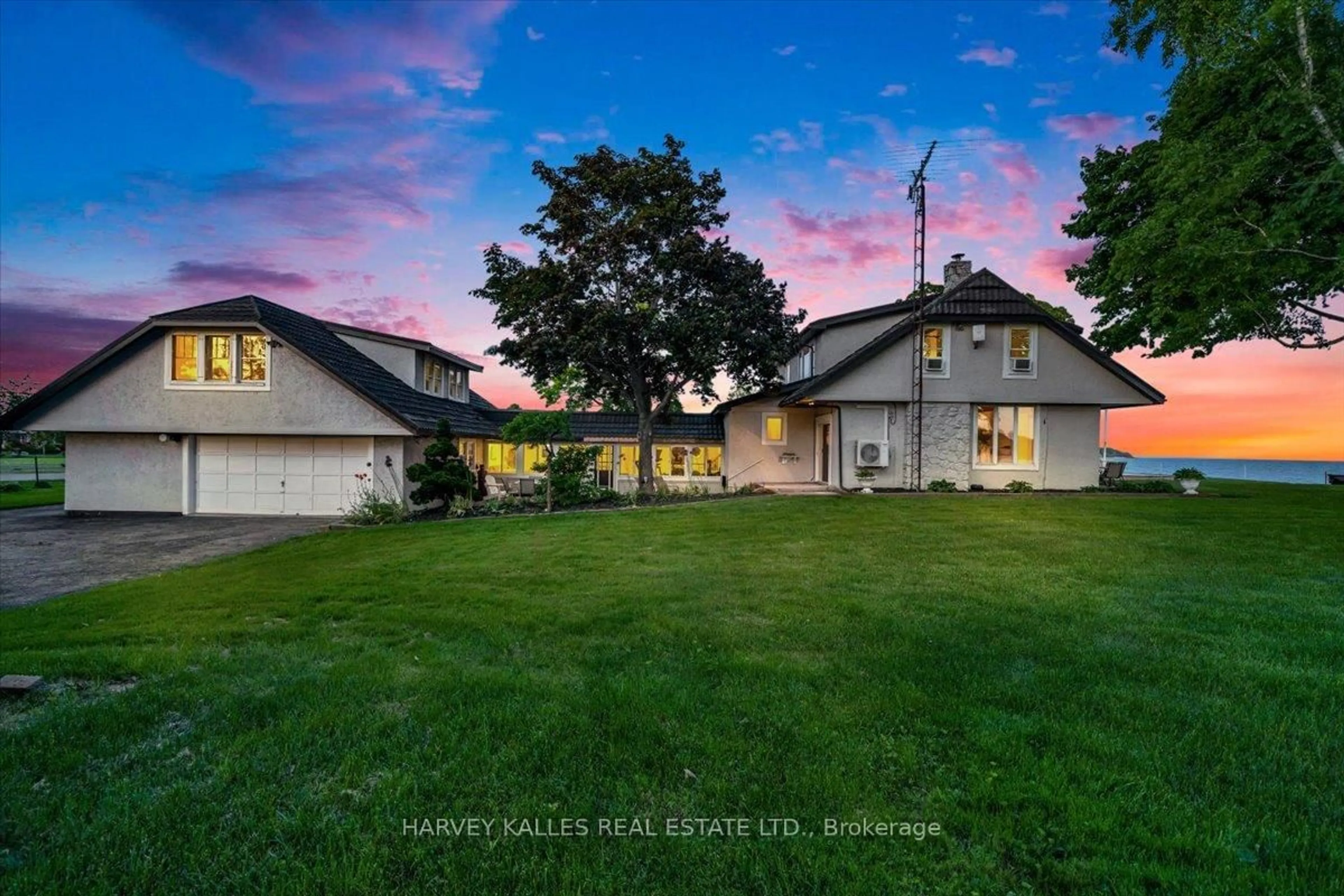 A pic from outside/outdoor area/front of a property/back of a property/a pic from drone, water/lake/river/ocean view for 11833 Lakeshore Rd, Wainfleet Ontario L0S 1V0