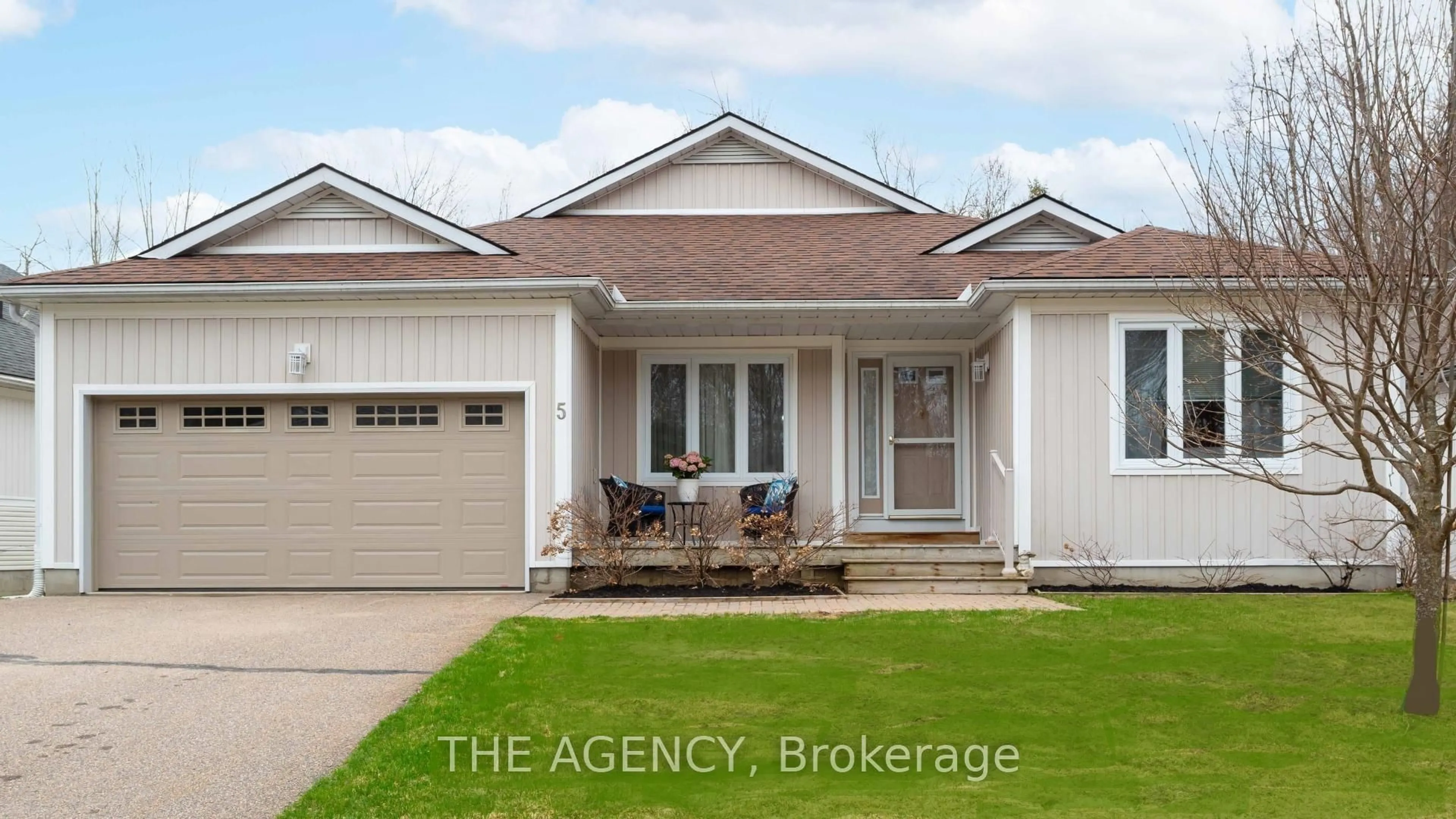 Unknown for 5 Springwood Cres, Gravenhurst Ontario P1P 1Z1