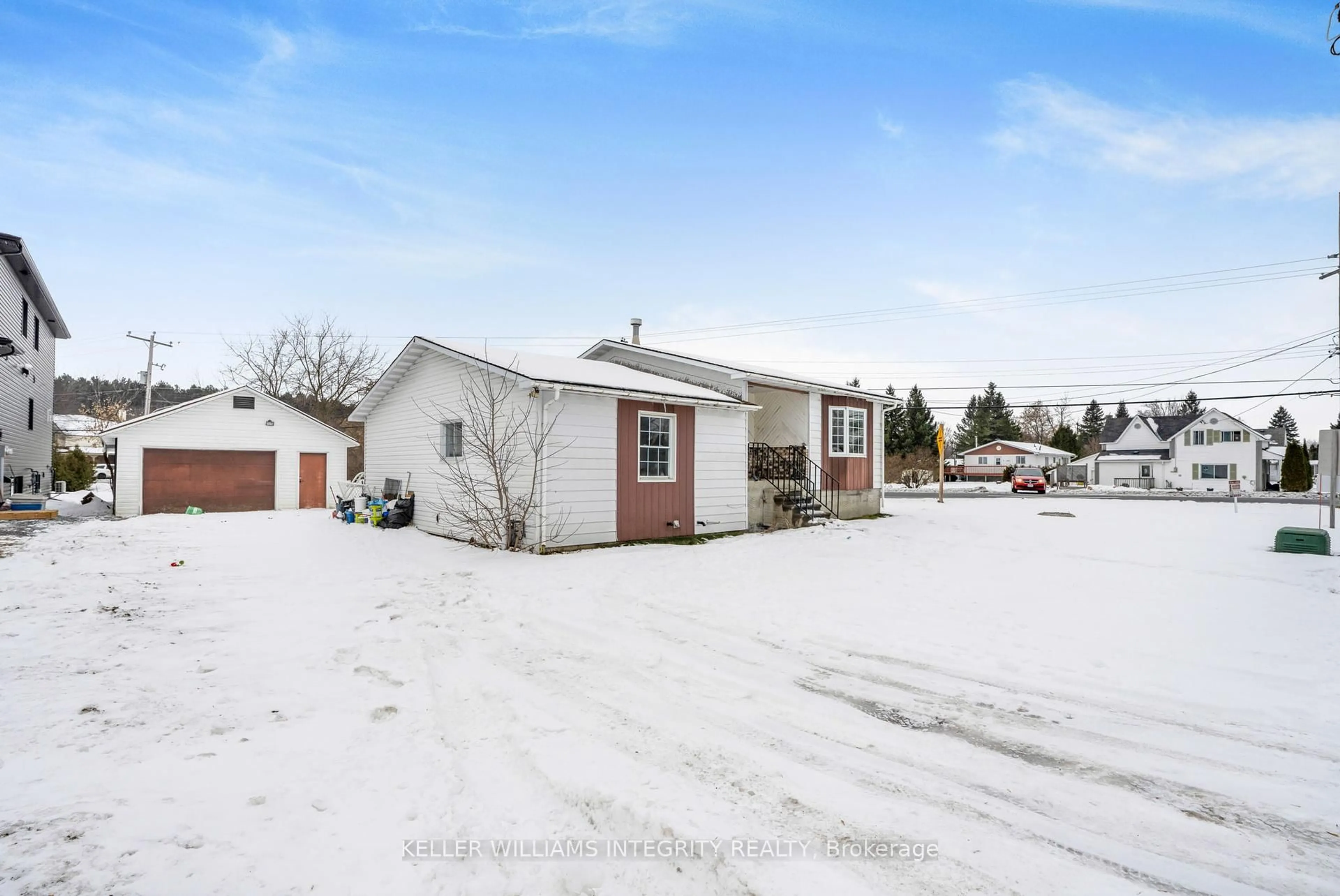 A pic from outside/outdoor area/front of a property/back of a property/a pic from drone, street for 120 Herbert St, The Nation Ontario K0A 2M0