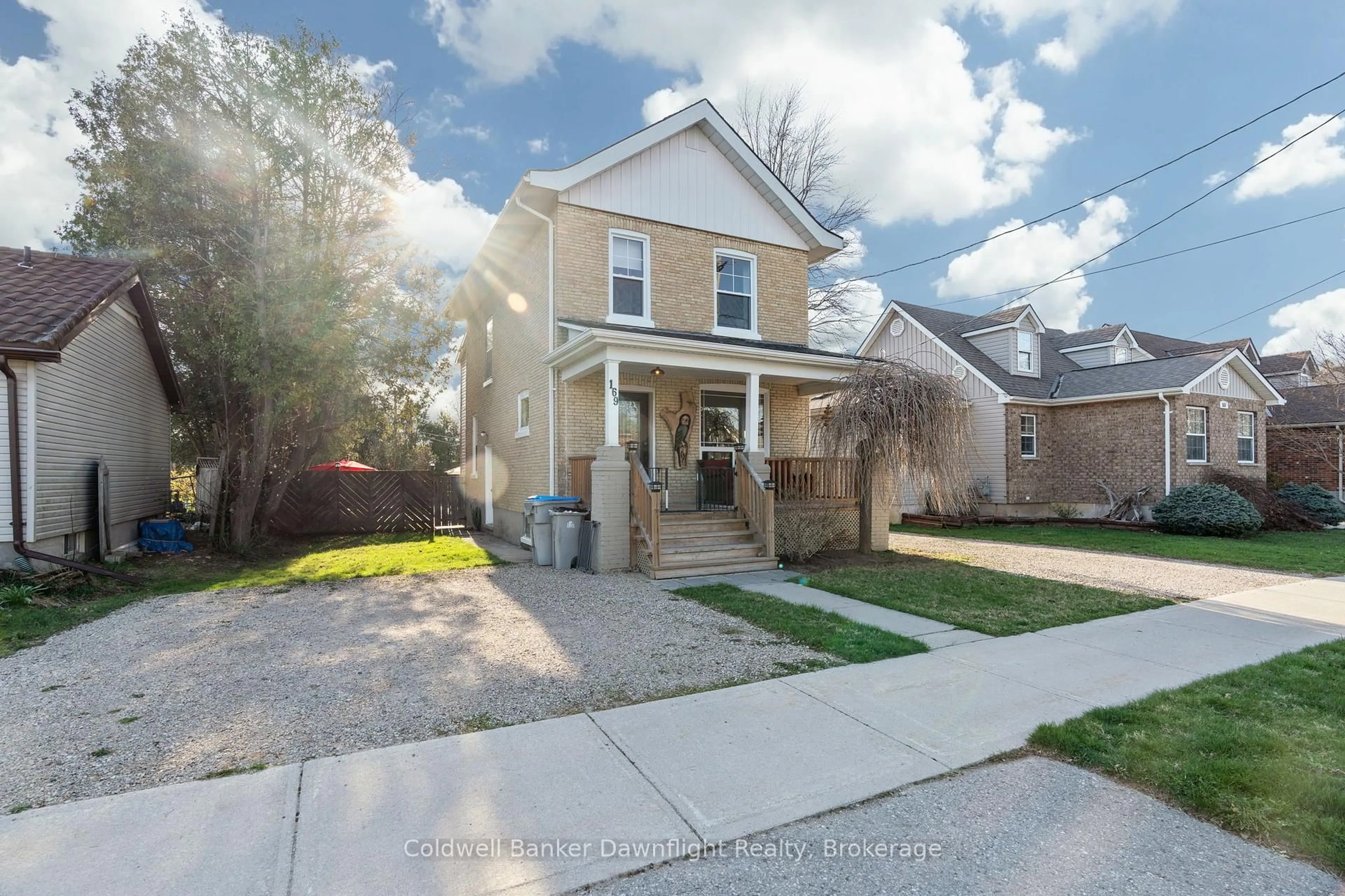 A pic from outside/outdoor area/front of a property/back of a property/a pic from drone, street for 169 Andrew St, South Huron Ontario N0M 1S2