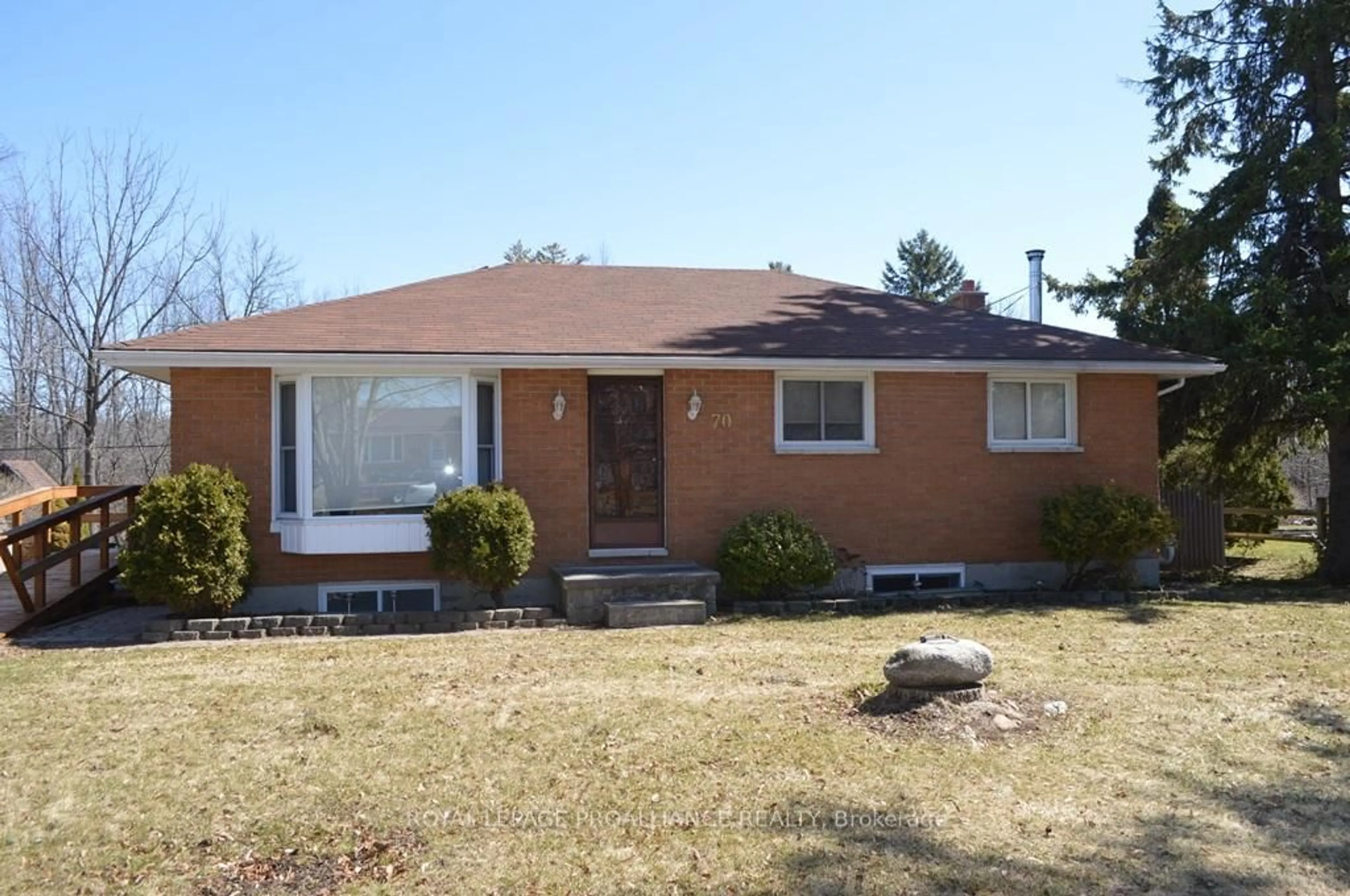 Home with brick exterior material, street for 70 Jeffrey Dr, Trenton Ontario K8V 5P8