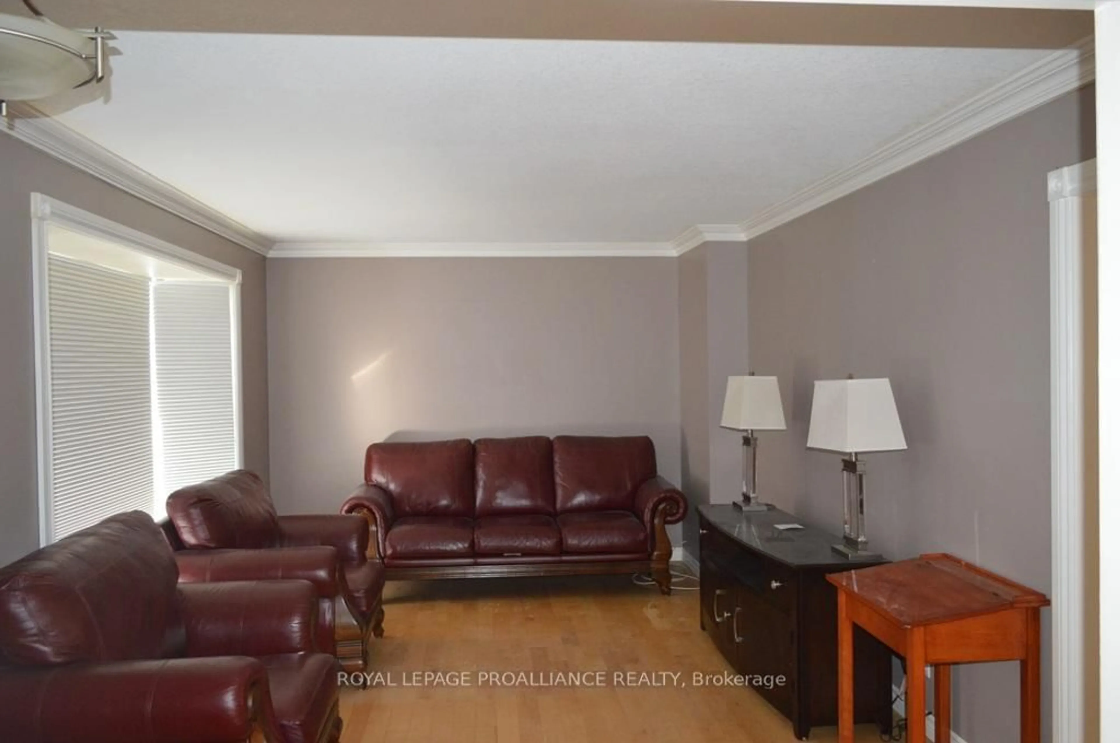 Living room with furniture, wood/laminate floor for 70 Jeffrey Dr, Trenton Ontario K8V 5P8