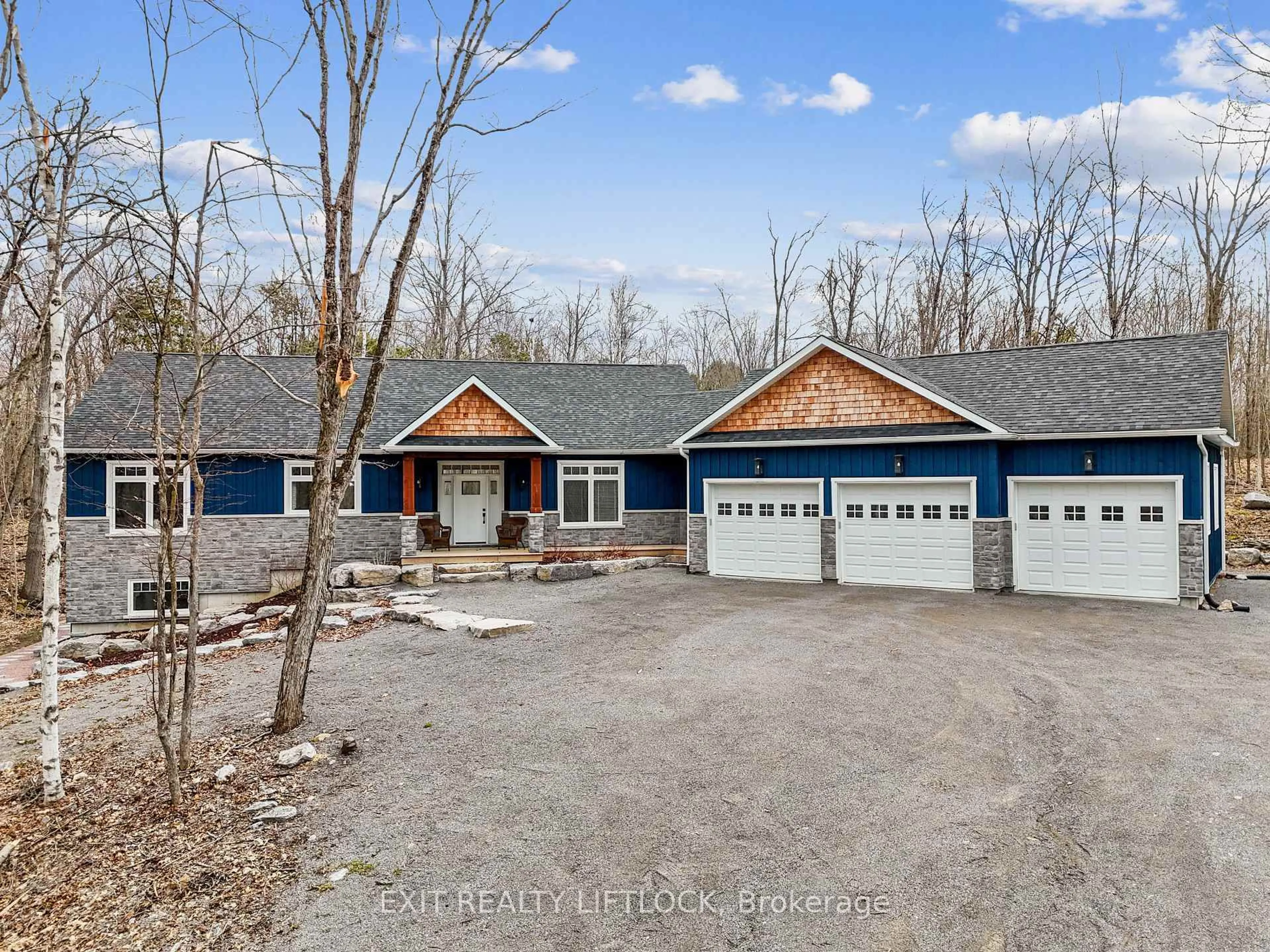 A pic from outside/outdoor area/front of a property/back of a property/a pic from drone, unknown for 11 Rory Dr, Smith-Ennismore-Lakefield Ontario K0L 2H0