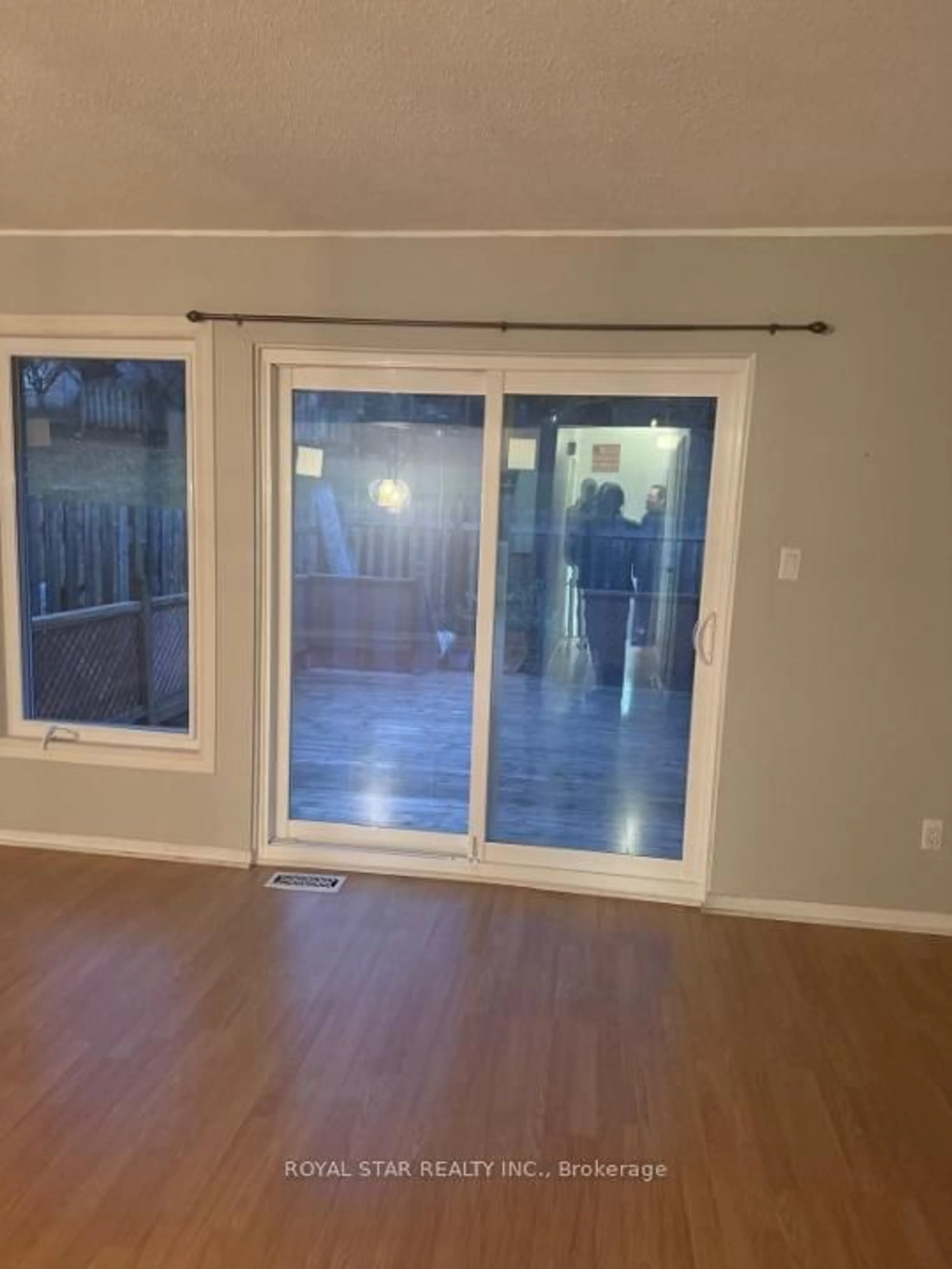 A pic of a room for 107 Dovercliffe Rd #28, Guelph Ontario N1G 3A5