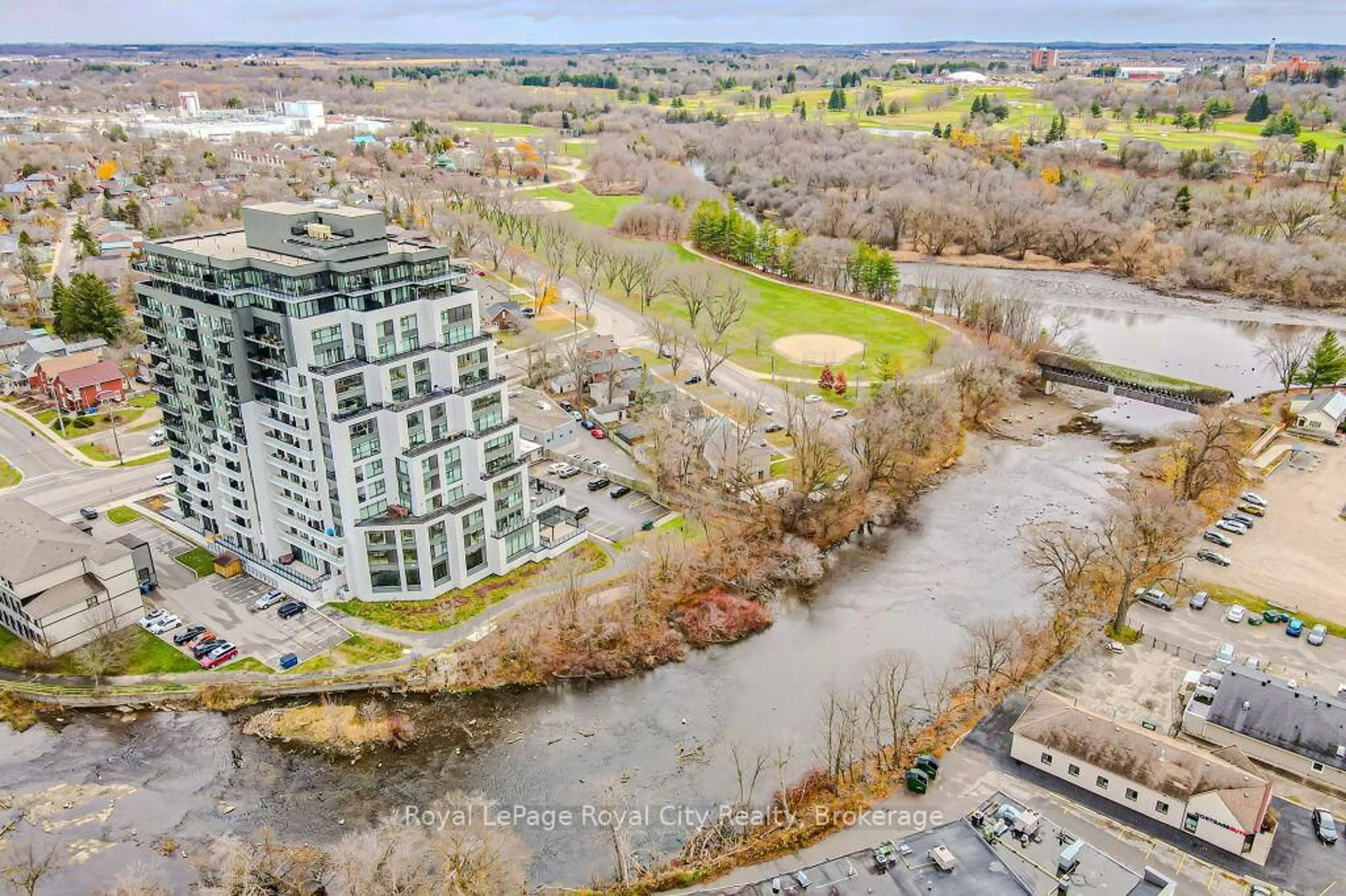 A pic from outside/outdoor area/front of a property/back of a property/a pic from drone, water/lake/river/ocean view for 71 WYNDHAM St #608, Guelph Ontario N1E 5R3