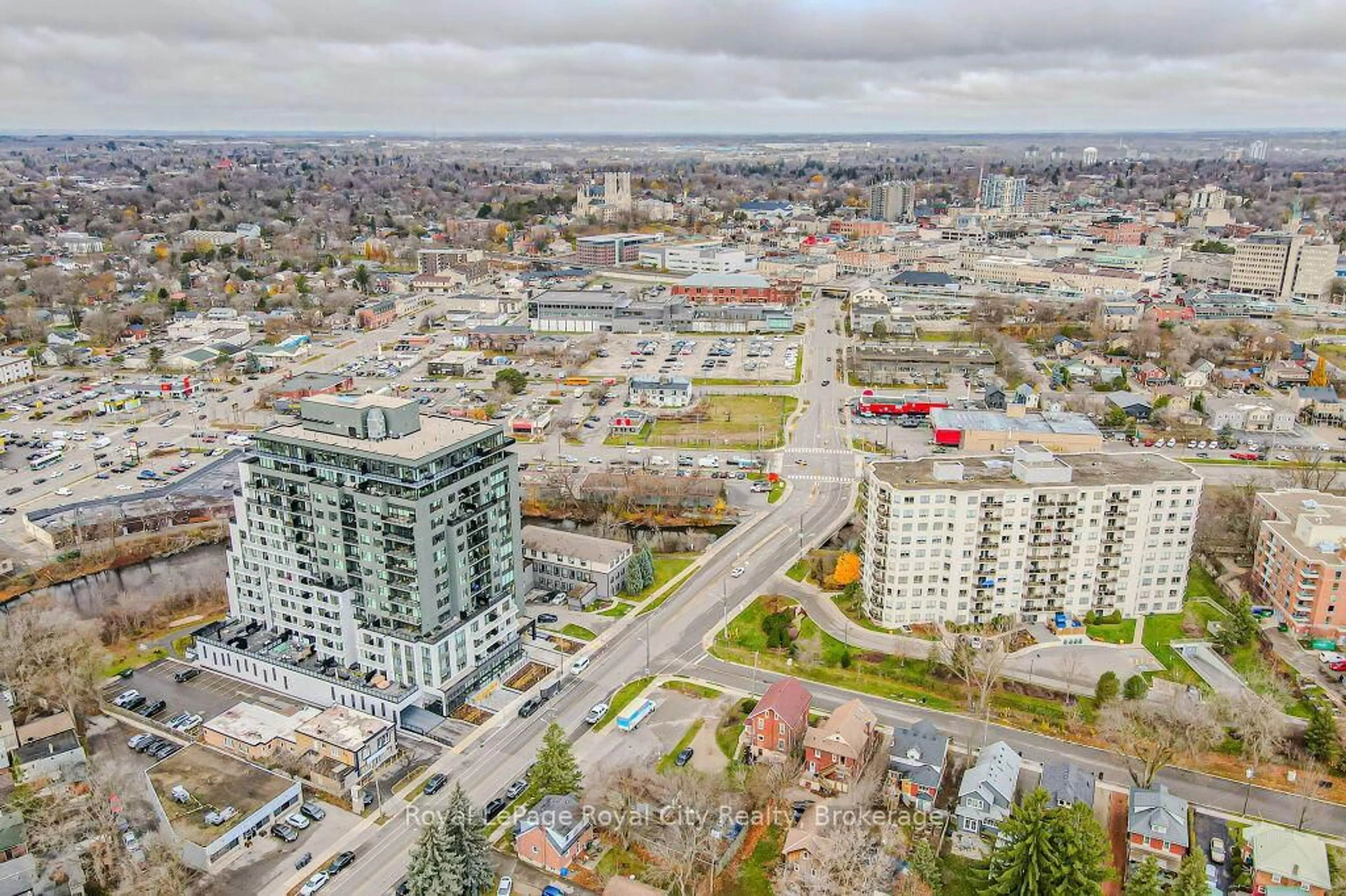 A pic from outside/outdoor area/front of a property/back of a property/a pic from drone, city buildings view from balcony for 71 WYNDHAM St #608, Guelph Ontario N1E 5R3