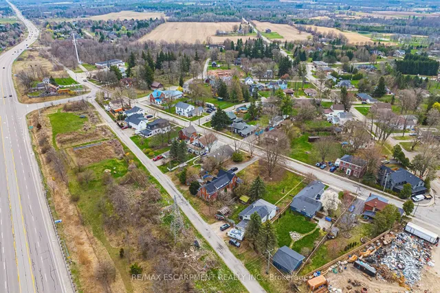 Additional property image - 110 Freelton Rd