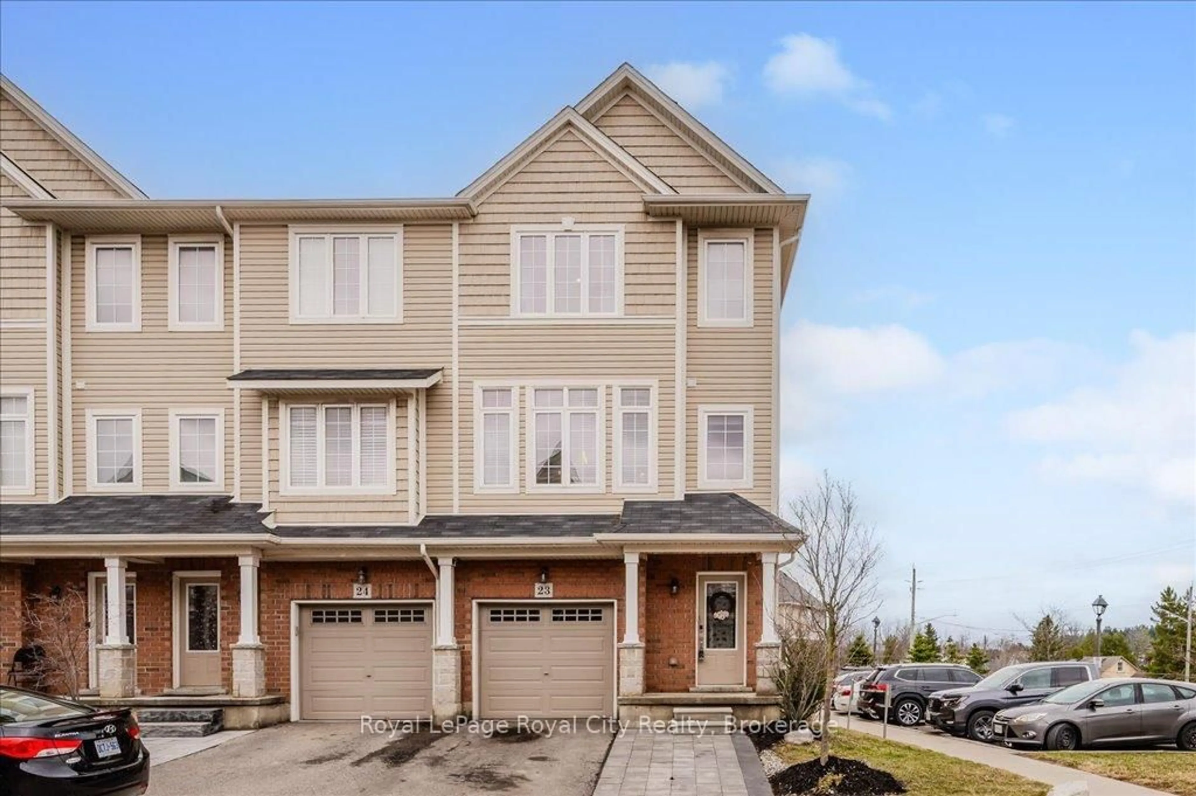 Unknown for 100 Chester Dr #23, Cambridge Ontario N1T 0C8