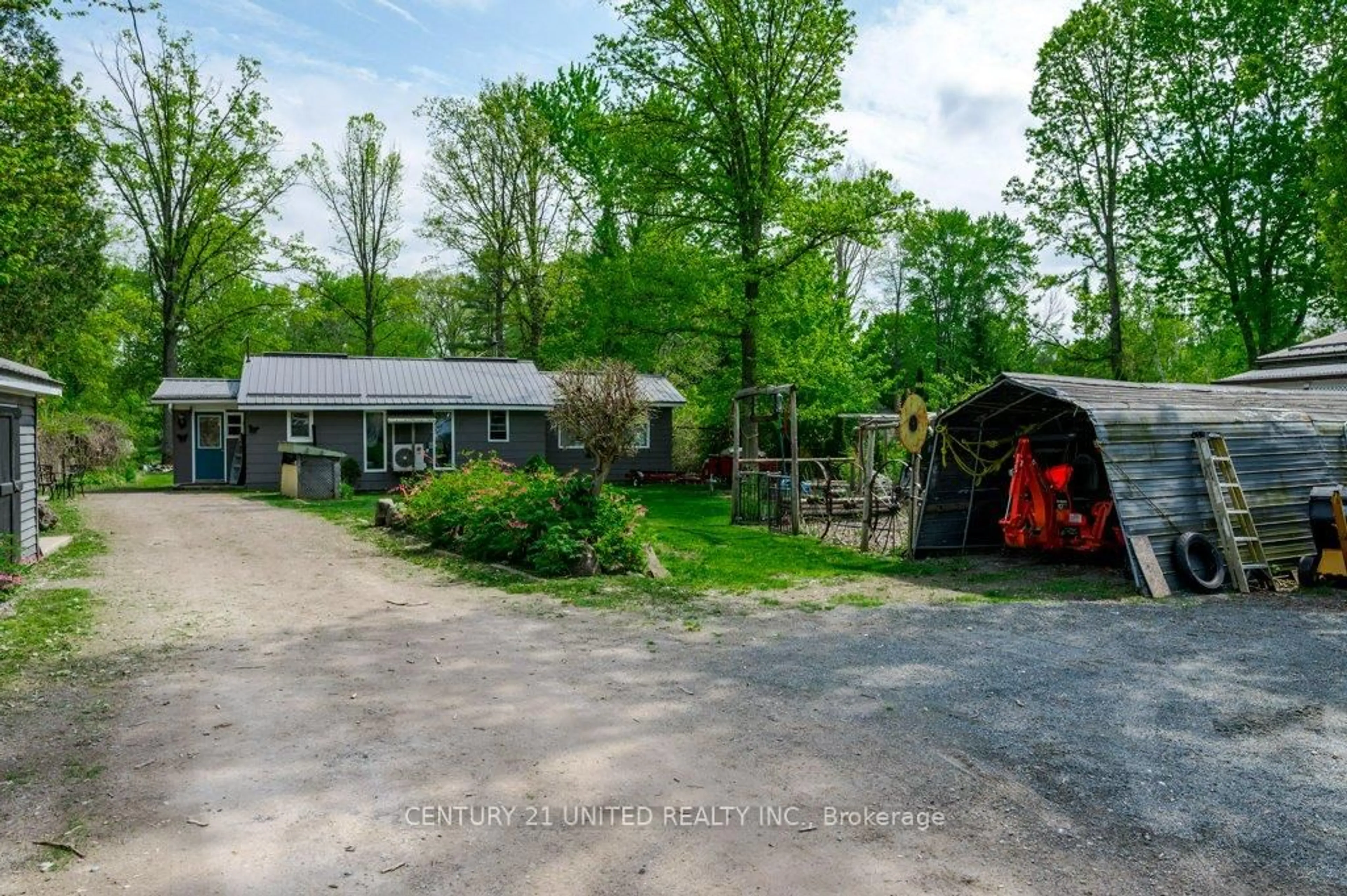 A pic from outside/outdoor area/front of a property/back of a property/a pic from drone, street for 2117 2nd Line, Trent Hills Ontario K0L 1L0