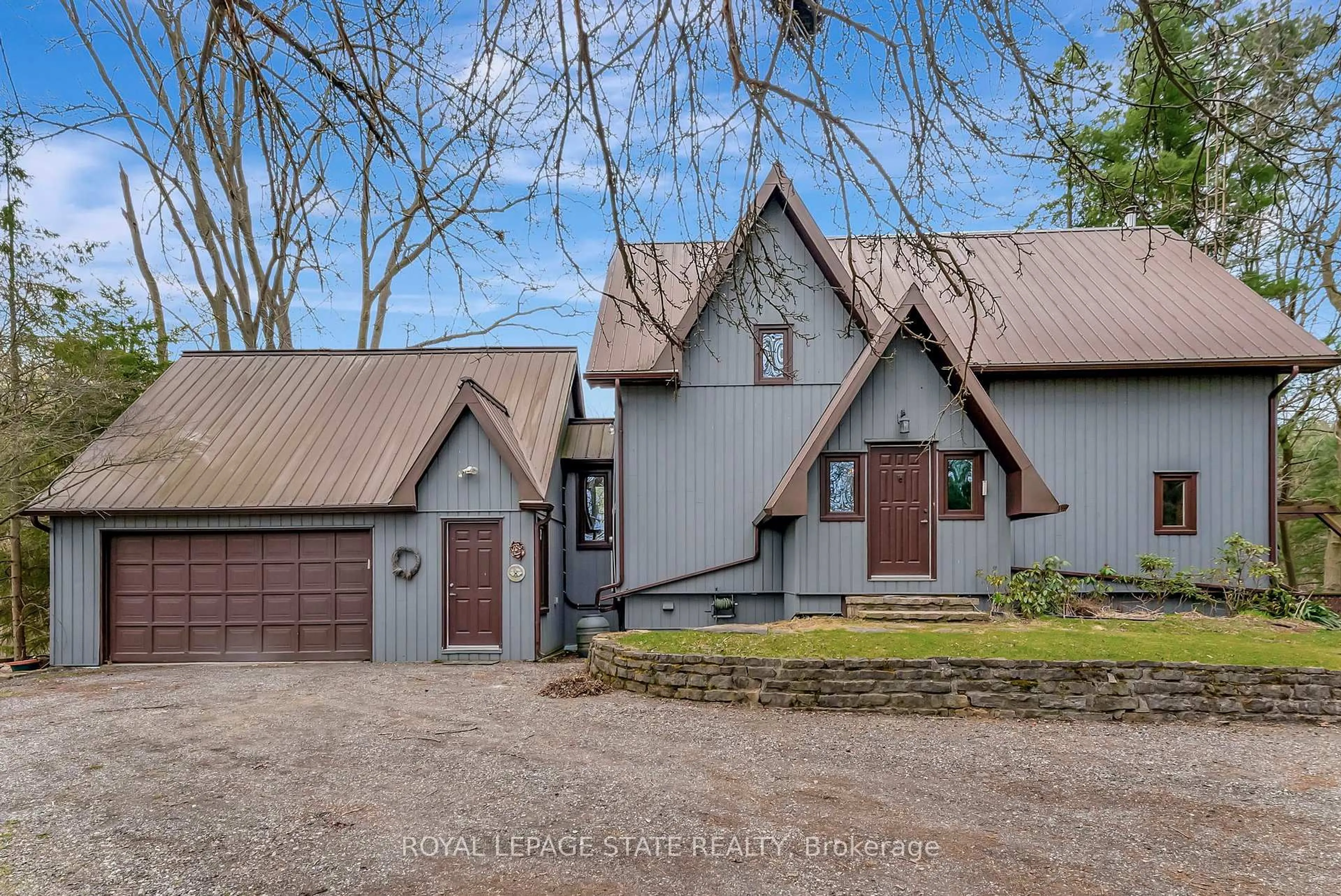 Unknown for 1548 Mineral Springs Rd, Hamilton Ontario L9H 5E3
