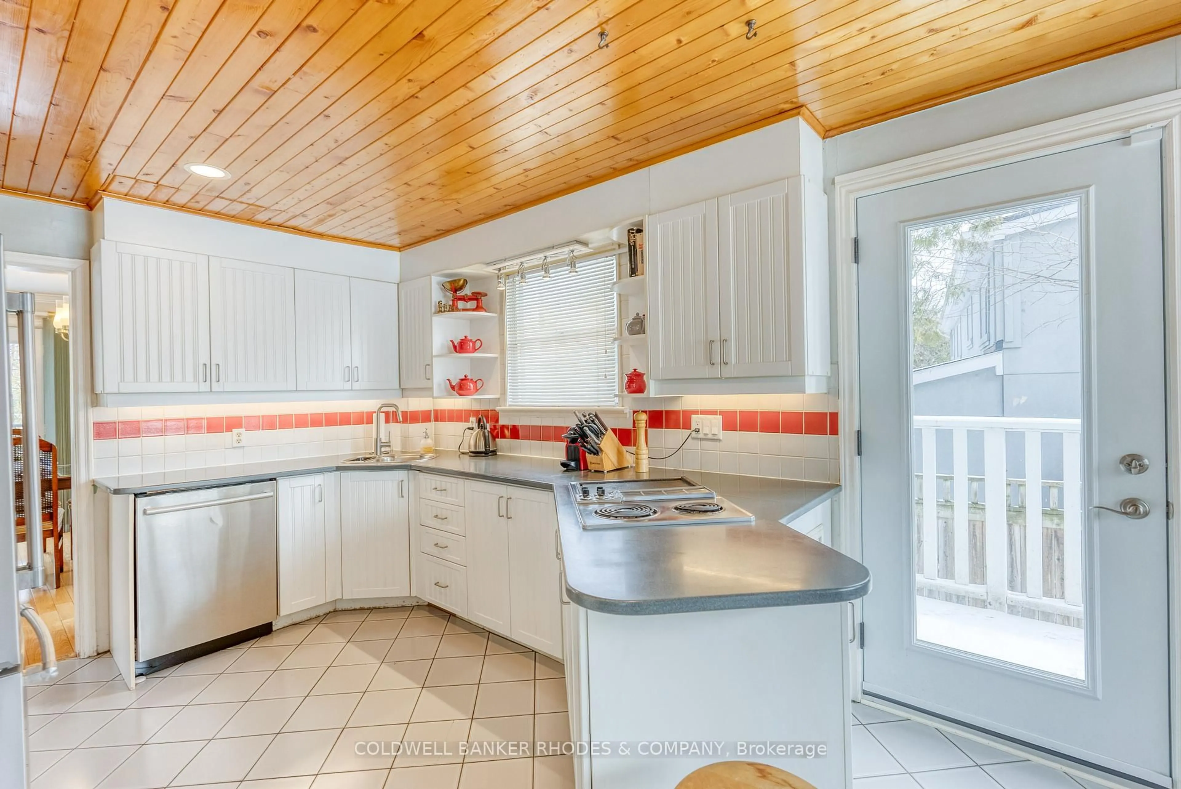 Unknown for 457 Oakhill Rd, Ottawa Ontario K1M 1J5