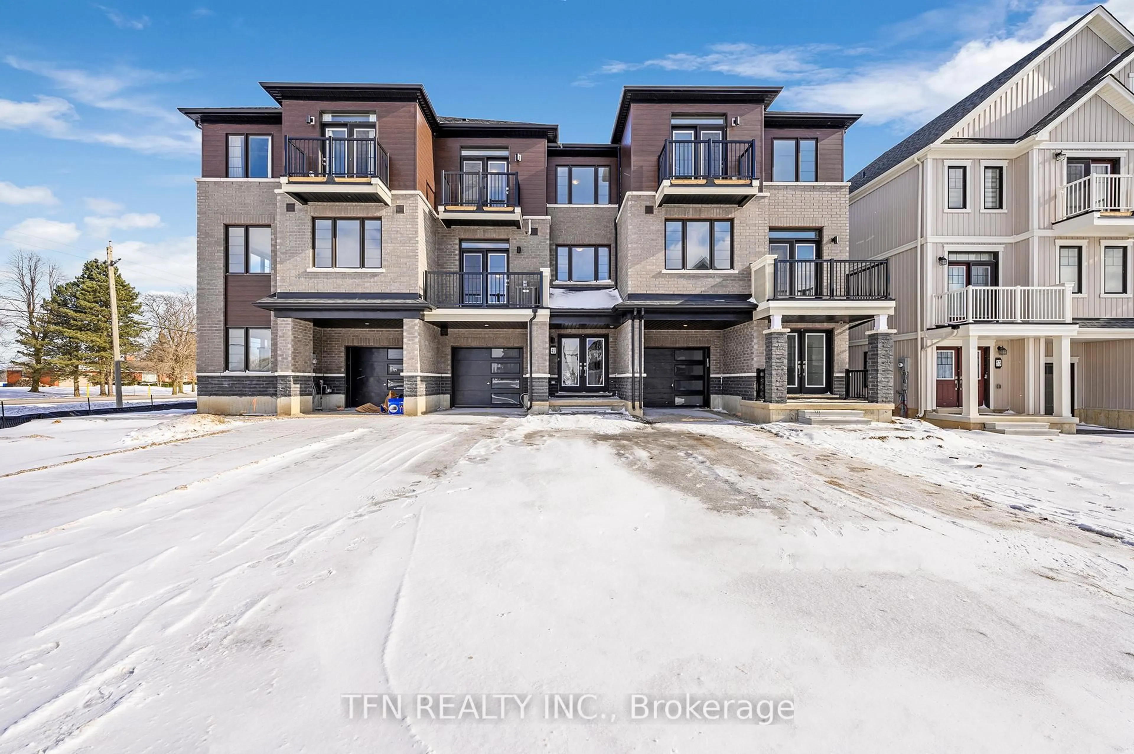 Unknown for 47 Norwich Cres, Haldimand Ontario N3W 0J4