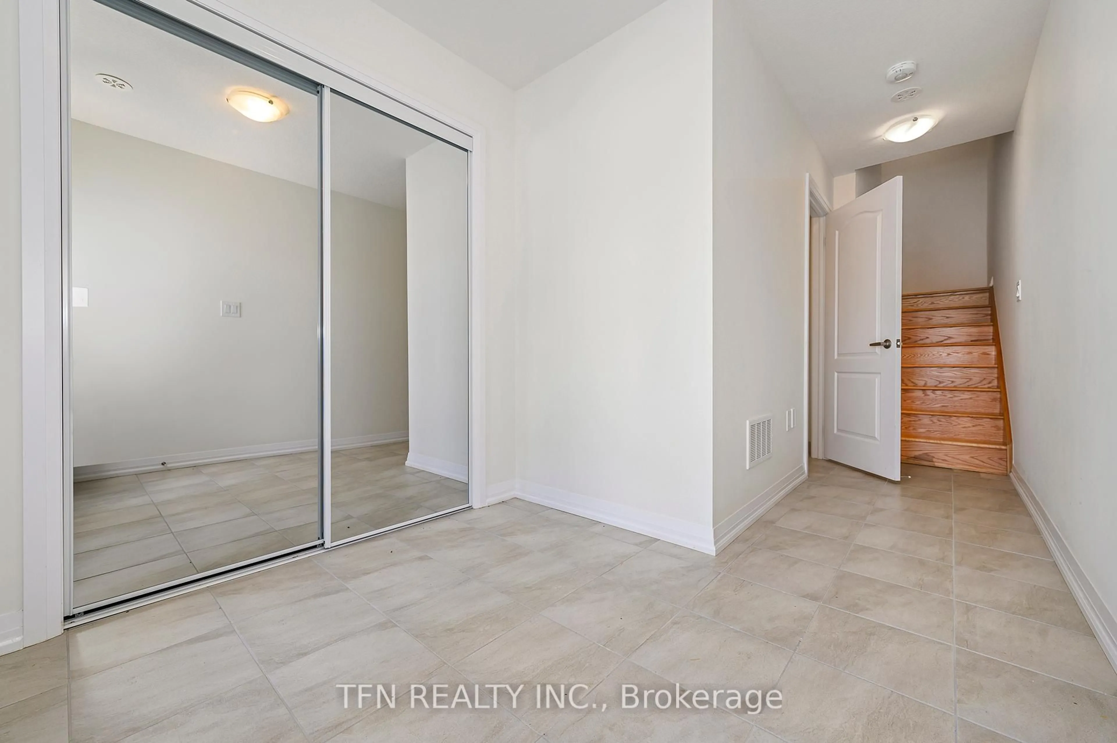 A pic of a room for 47 Norwich Cres, Haldimand Ontario N3W 0J4